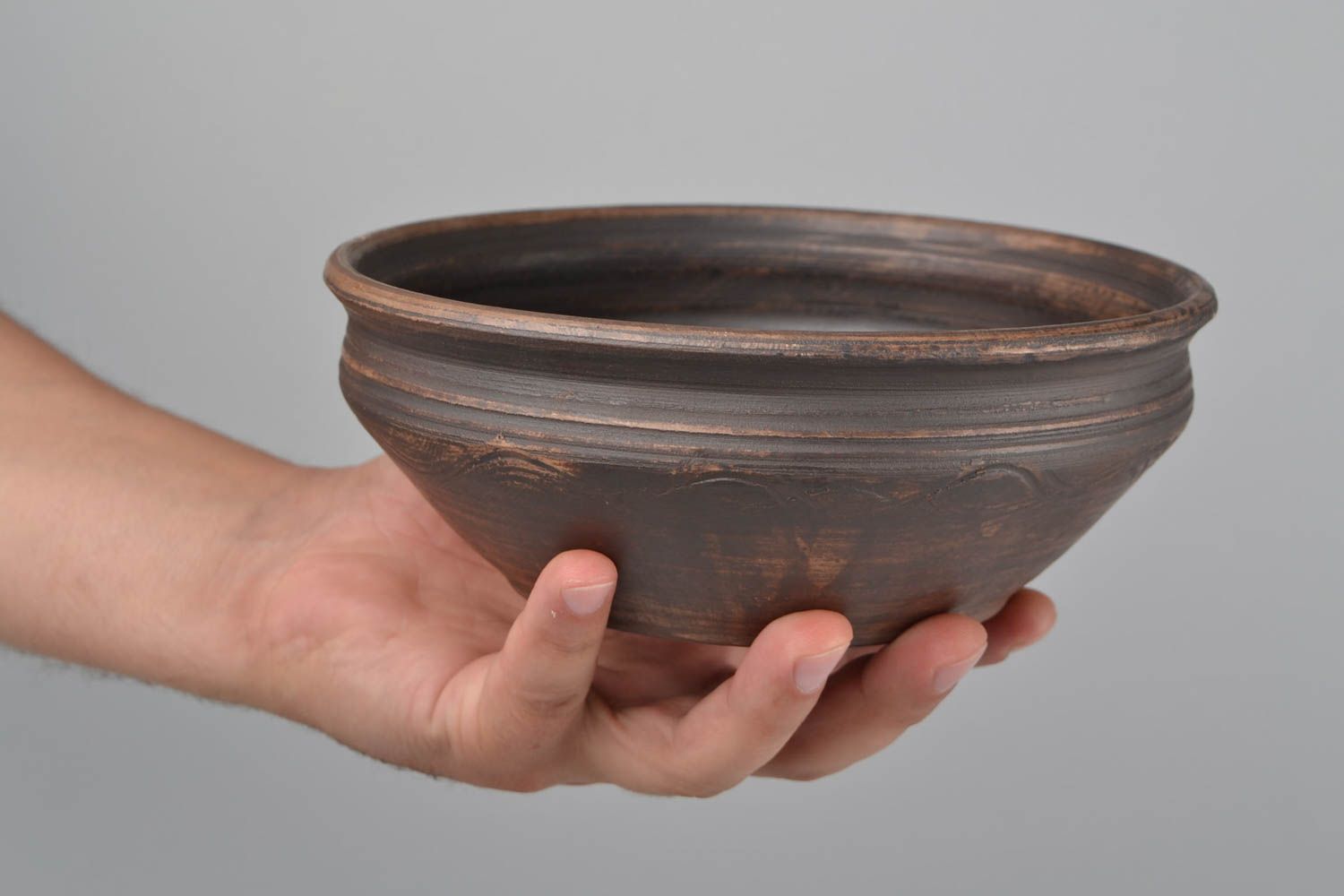 Handmade dark brown ceramic bowl kilned with the use of milk for 700 ml photo 2