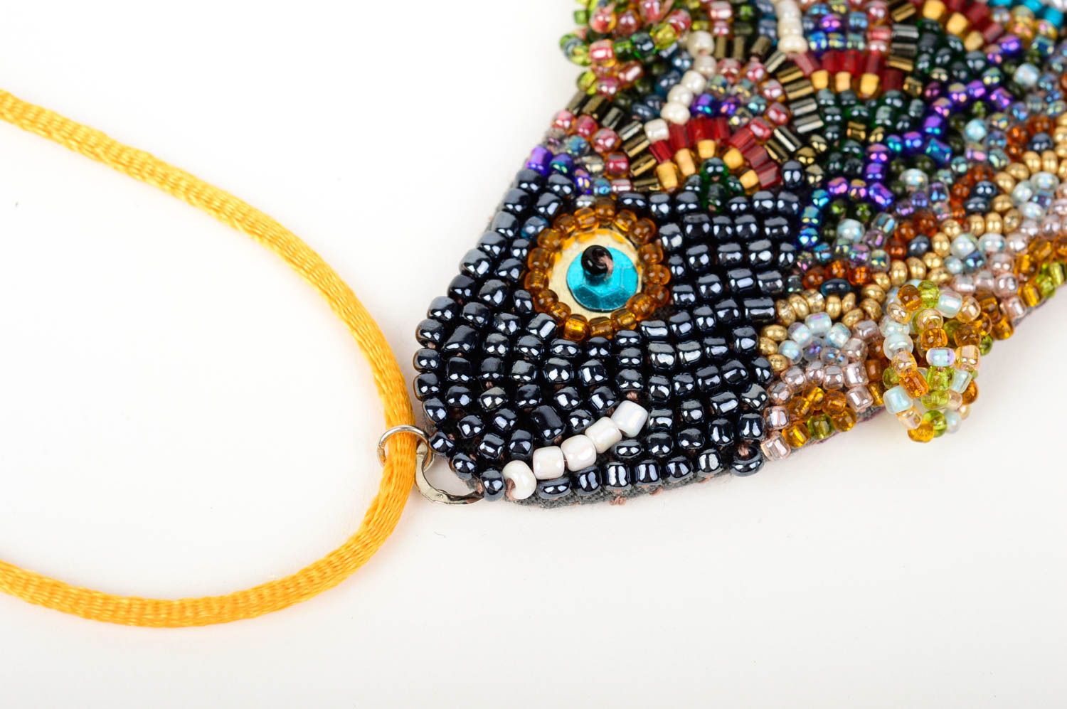 Beautiful handmade beaded pendant fashion accessories cool jewelry designs photo 3