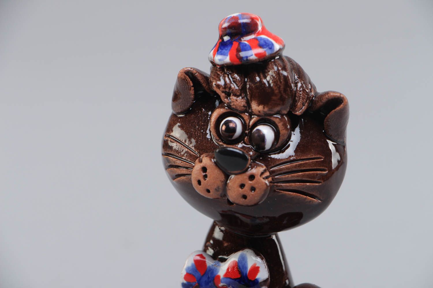 Figura de cerámica artesanal gato gracioso marrón bonito lindo foto 3