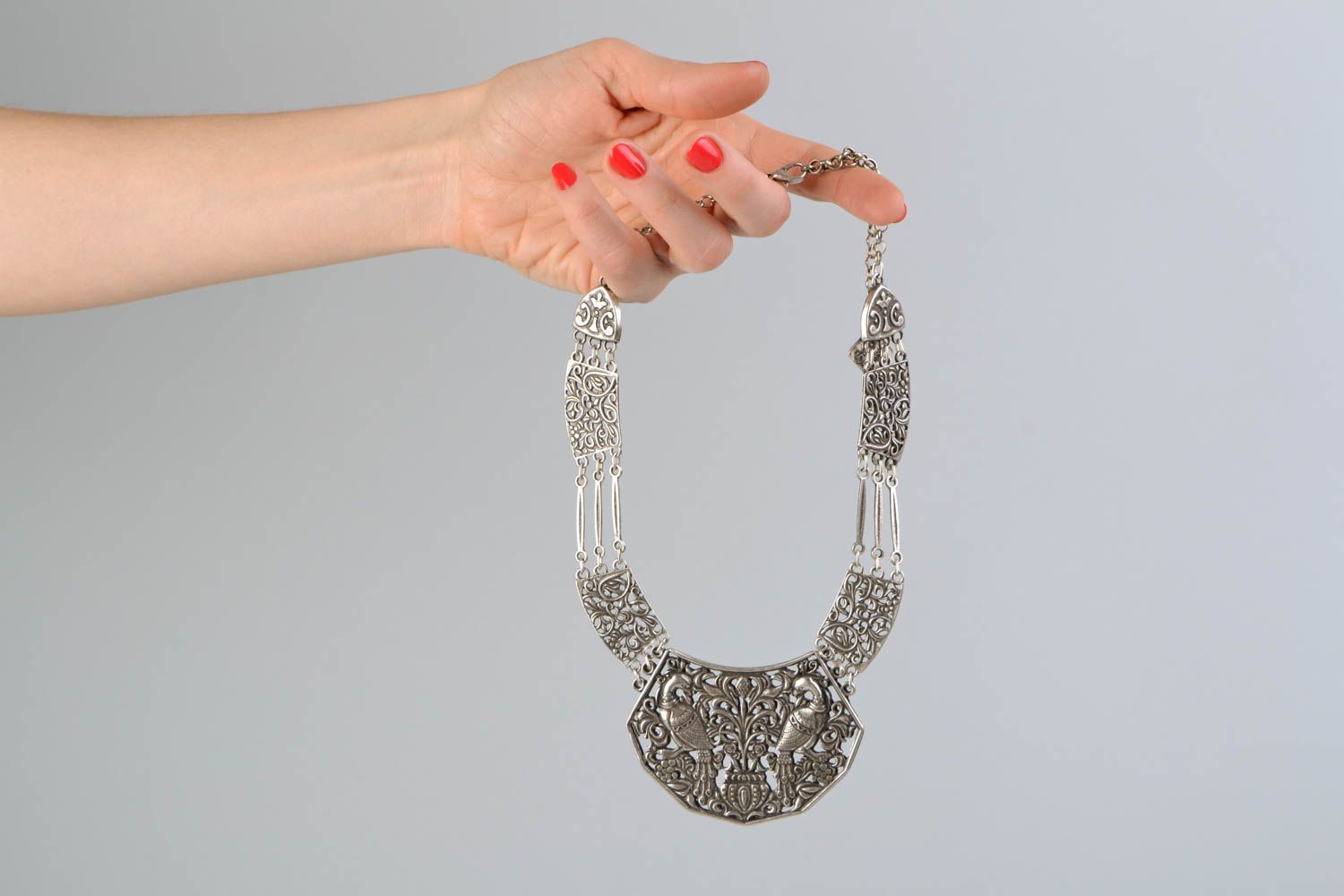 Handmade metal necklace in ethnic style photo 2