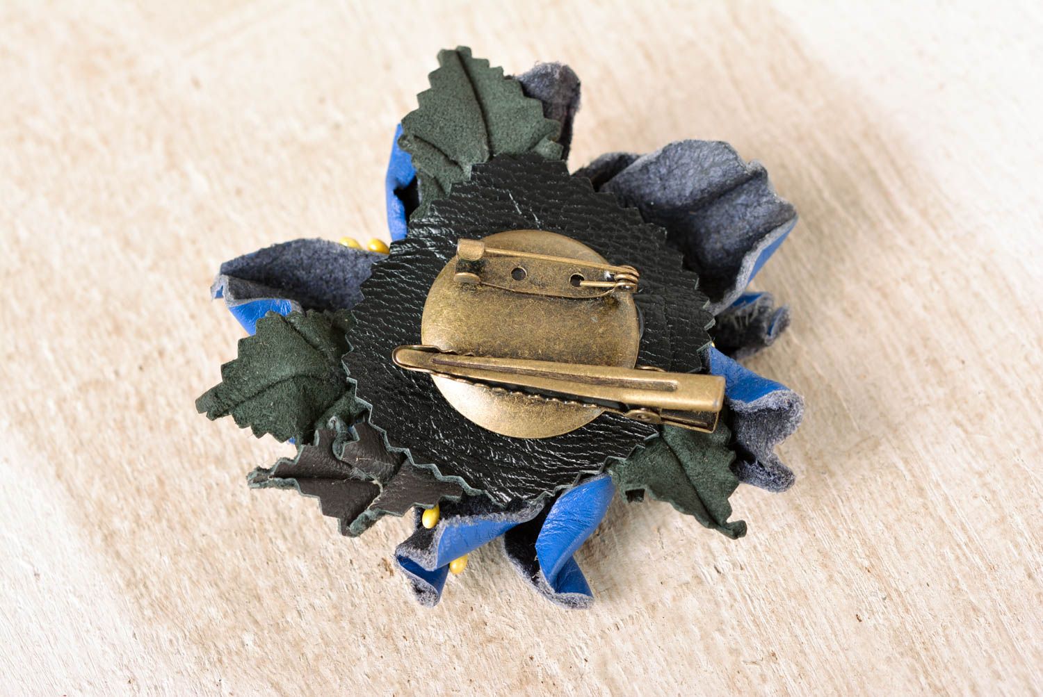 Leather accessories handmade brooch jewelry flower hair clip gifts for women photo 4
