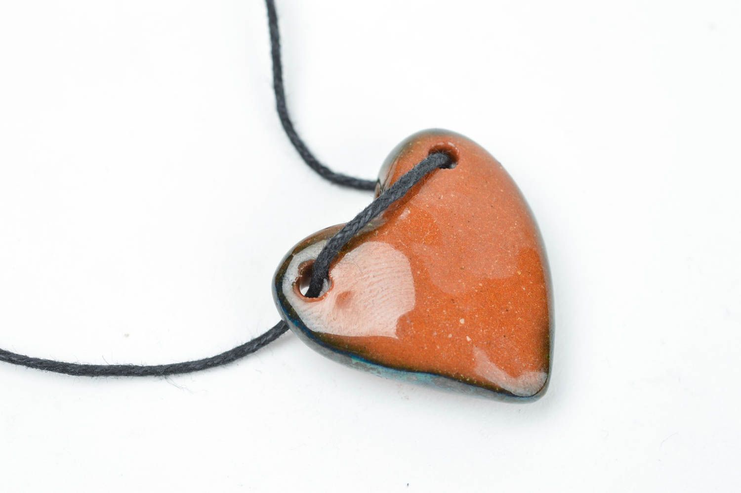 Красивый уникальный кулон в форме сердца из глины для арома масел хэнд мэйд фото 3