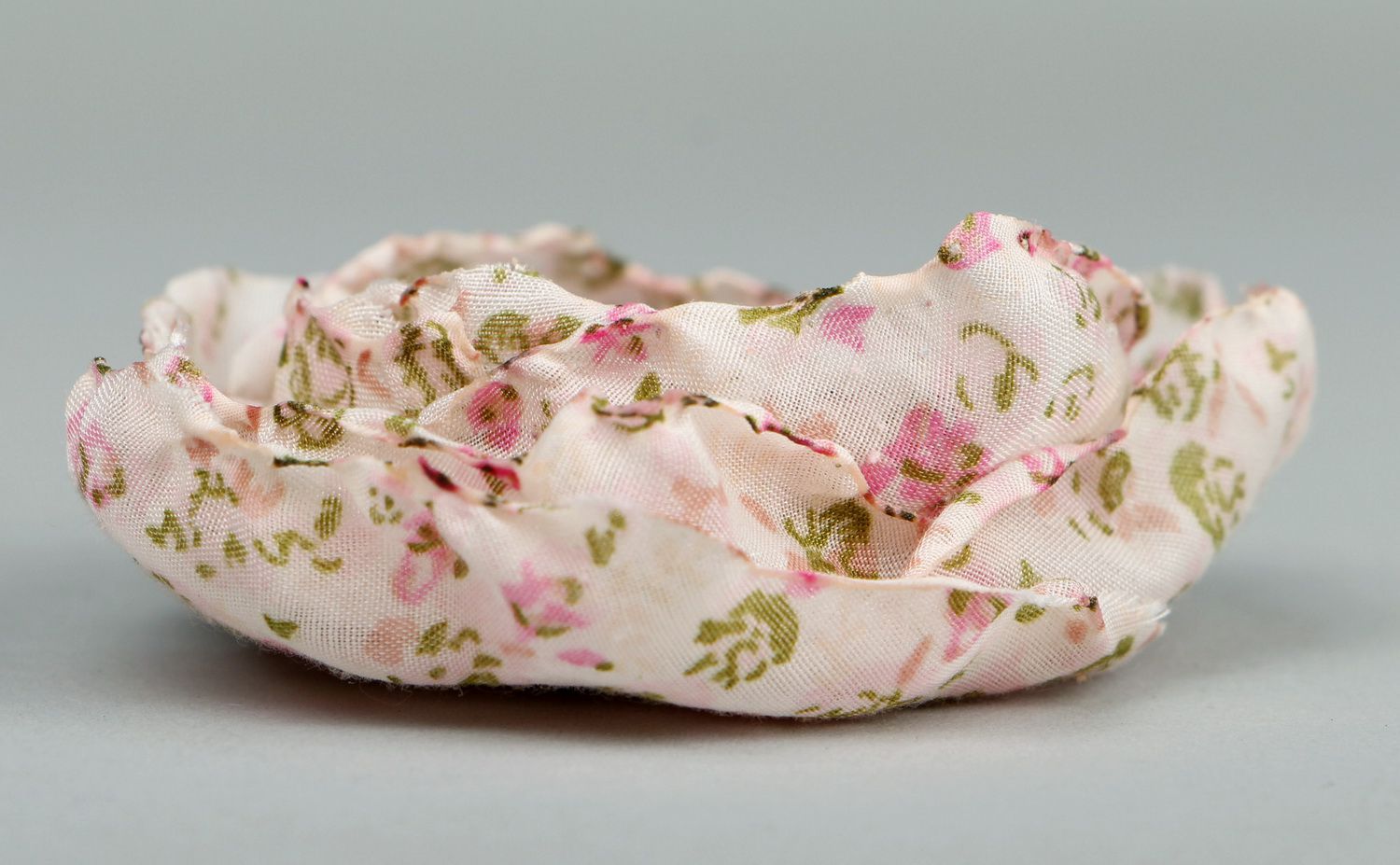 Broche en tissu faite main Fleur rose photo 2