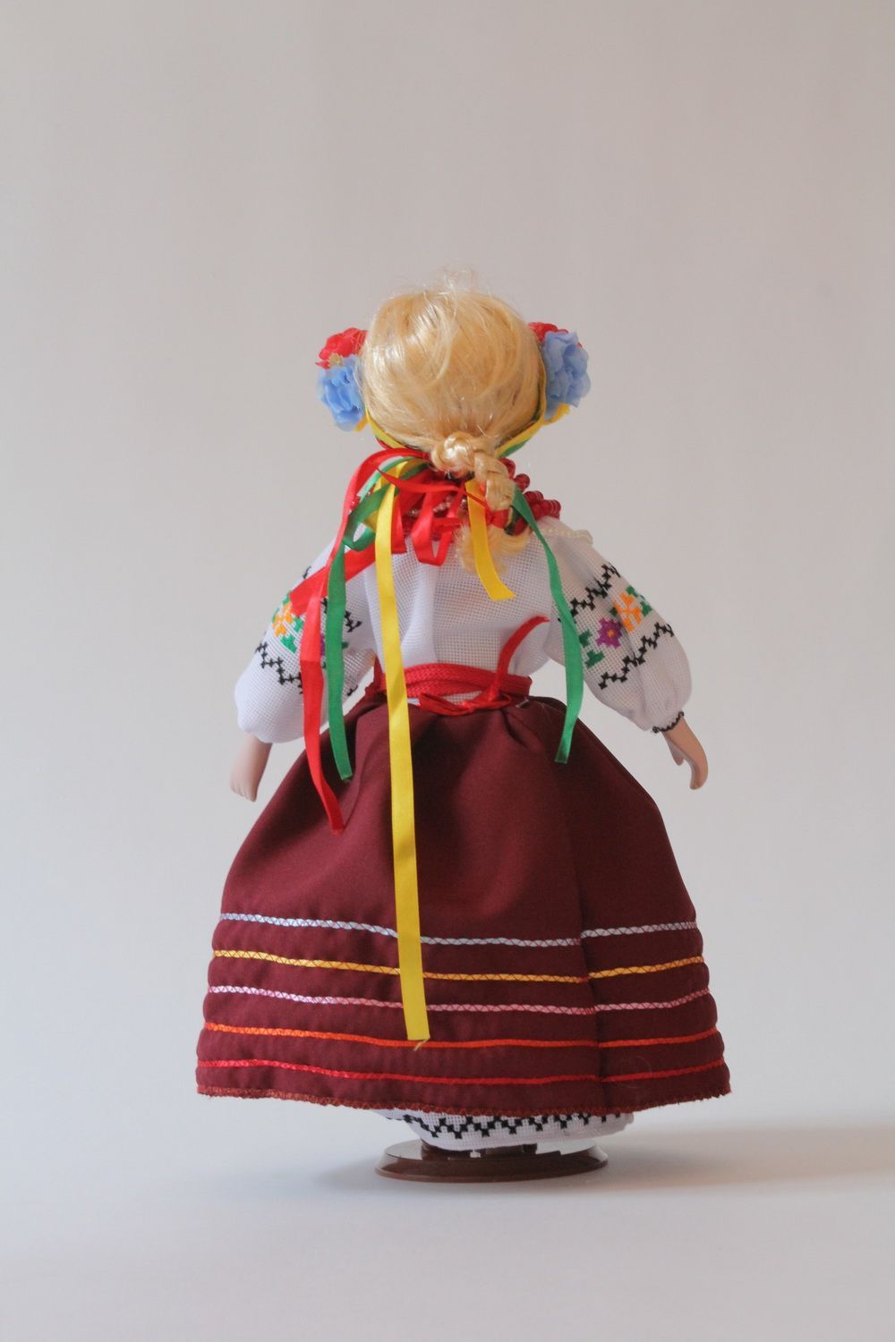 Boneca artesanal num vestido tradicional Podolyanochka foto 1