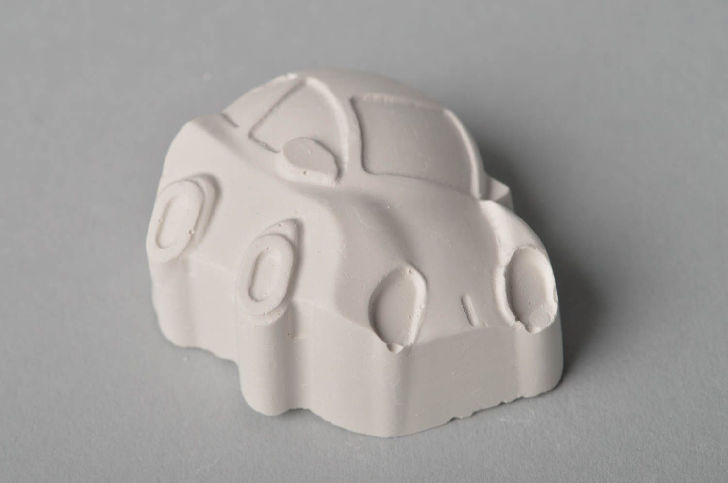Figurine voiture faite main Figurine en plâtre à peindre Loisirs créatifs photo 2