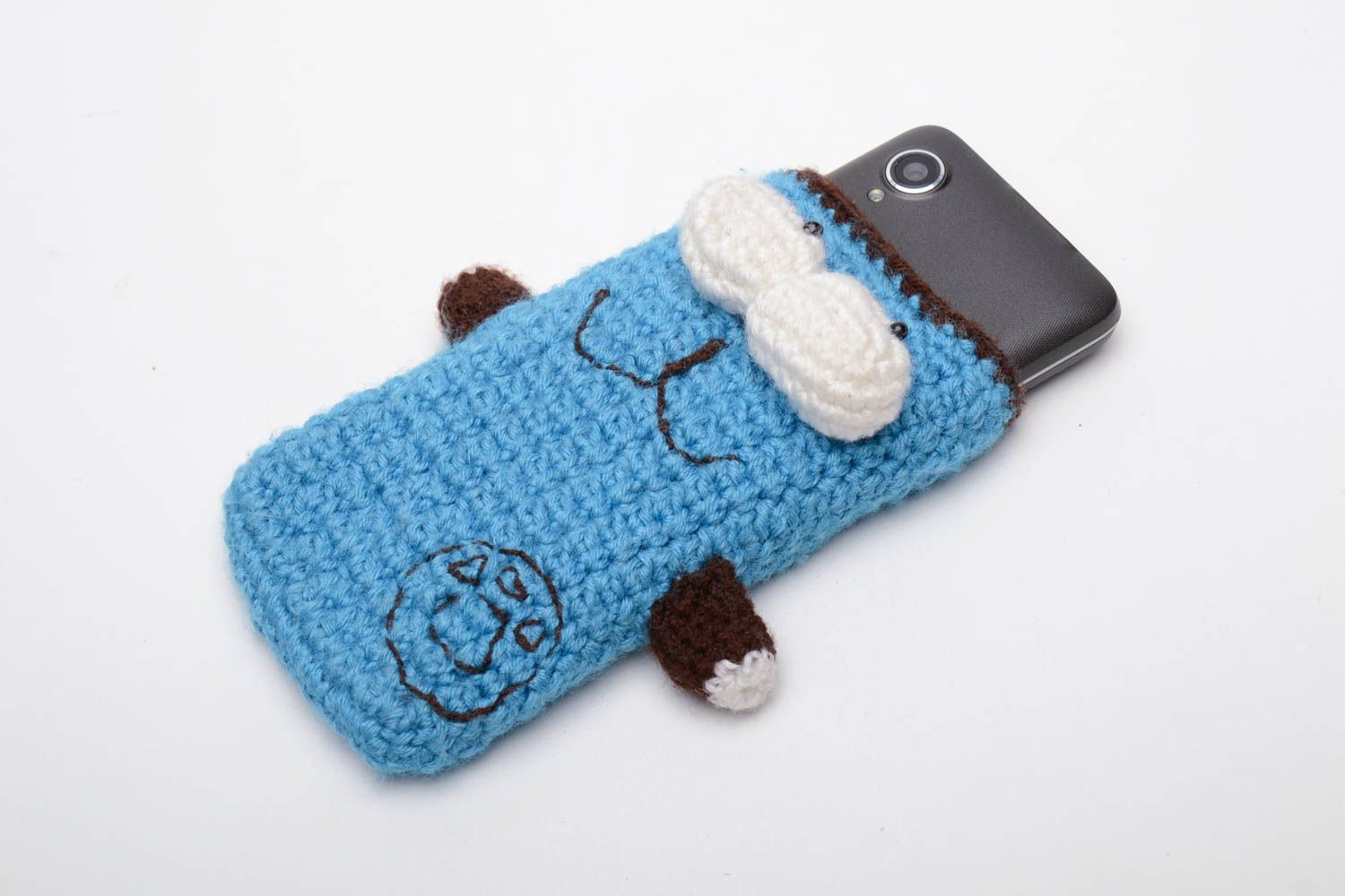 Crochet phone case in the shape of cat photo 4
