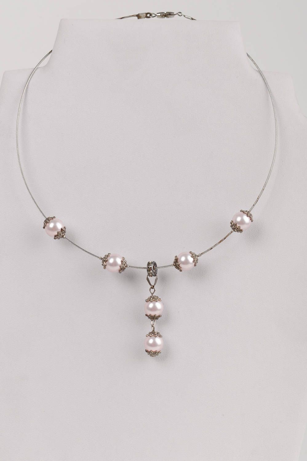 Collar de cuentas de perlas de cerámica artesanal hermoso festivo para mujer  foto 1