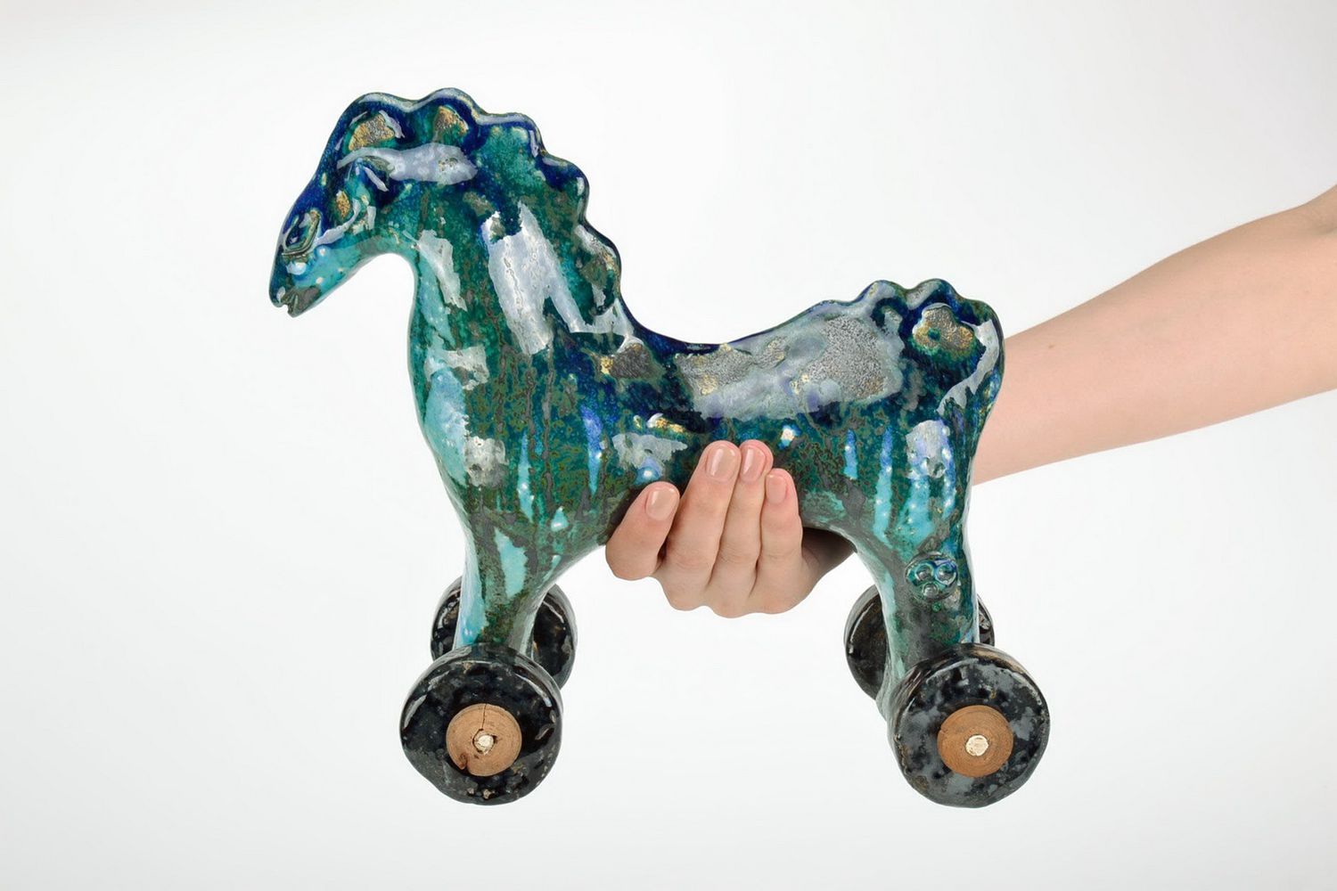 Pferd Figurine aus Keramik  foto 3