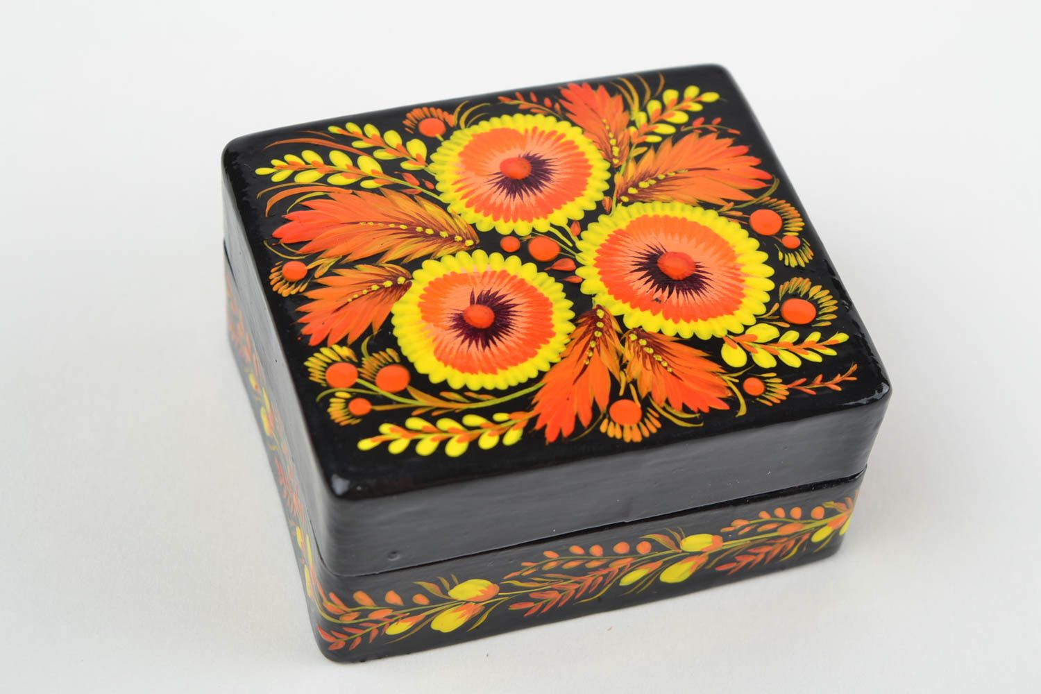Handmade kleine Schatulle Schmuck Kiste Geschenk für Frau quadratisch bemalt foto 1