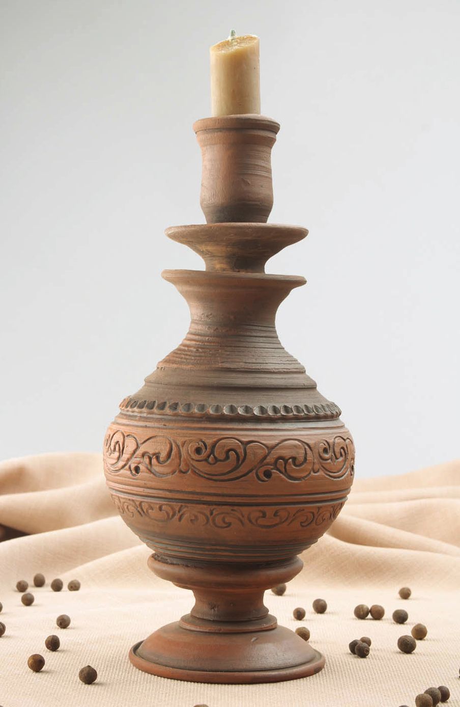 Candelero de cerámica hecho a mano foto 1