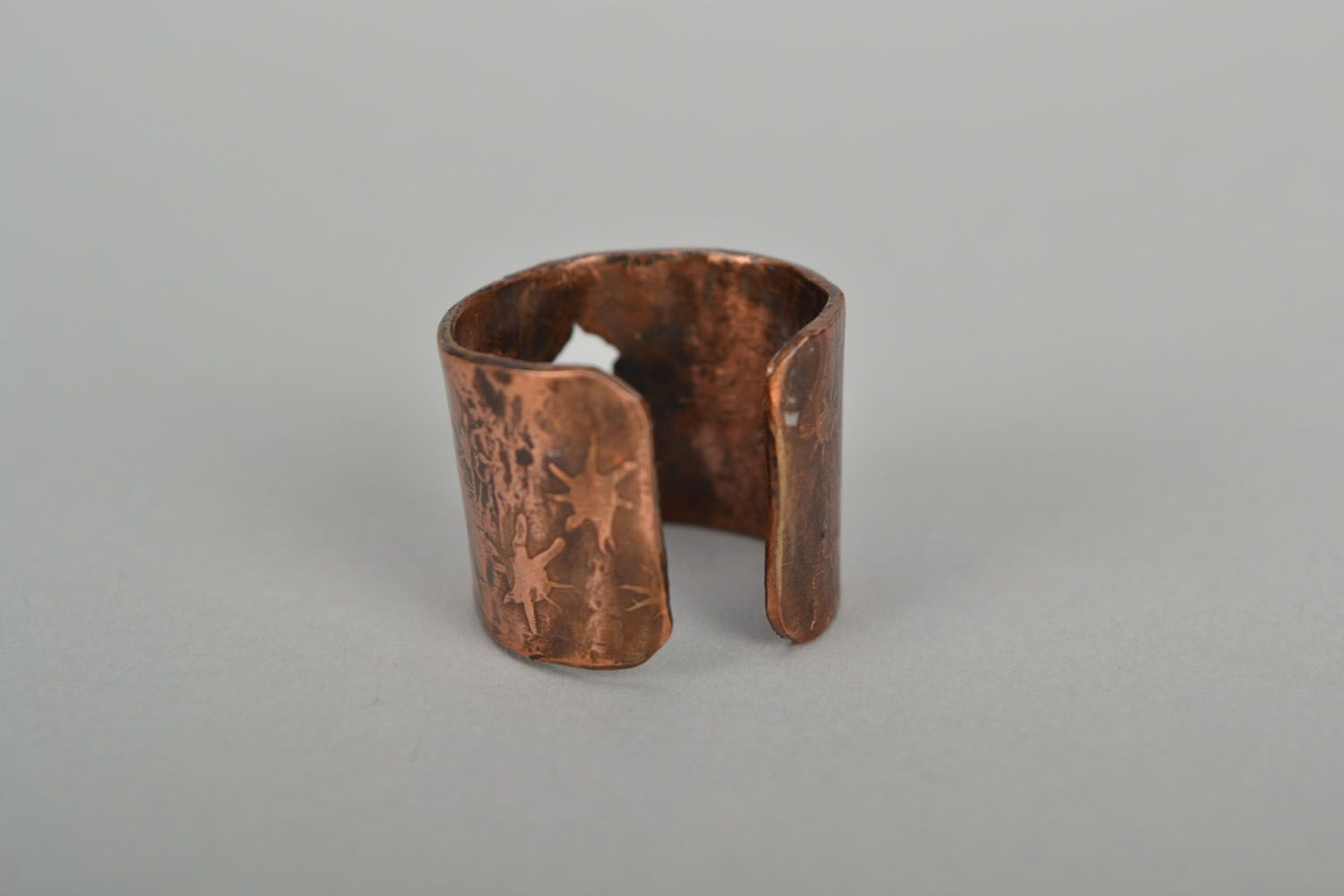 Breiter Ring aus Kupfer Tannenbaum foto 4