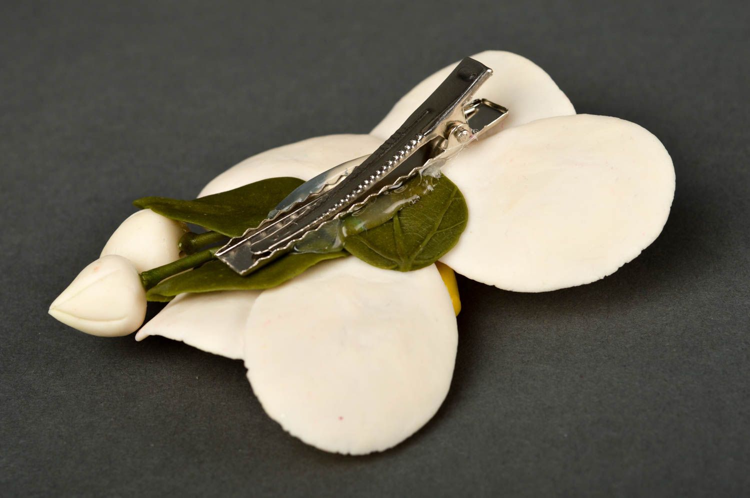 Заколка с цветком украшение ручной работы белая орхидея украшение для волос фото 5