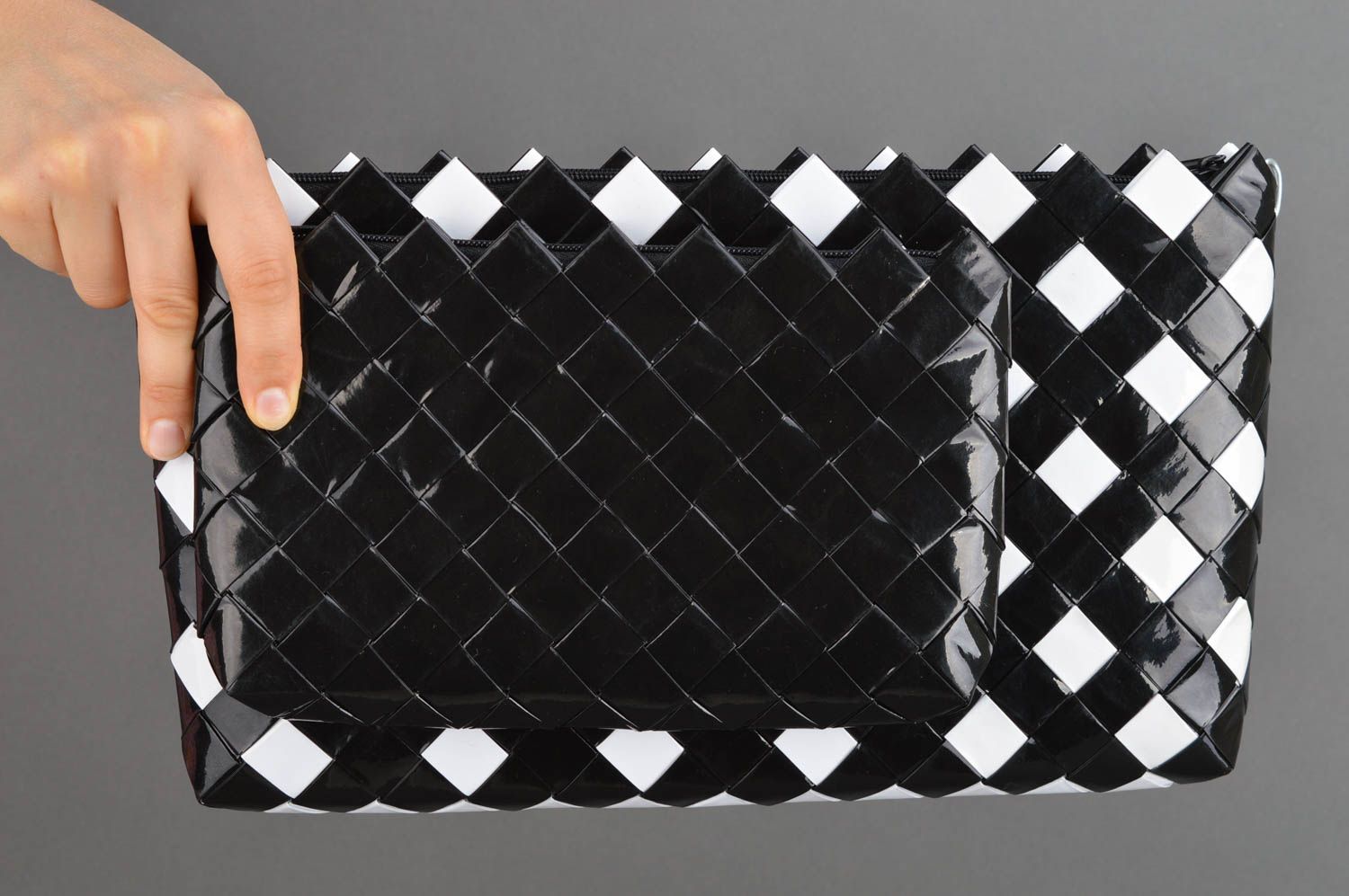 Клатчи стильные необычные клатчи ручной работы сумочки женские черно белые фото 1