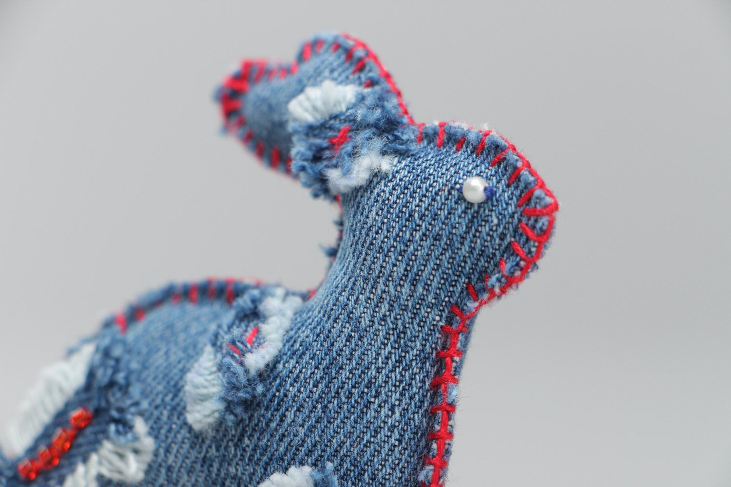 Jouet mou miniature Lièvre bleu en jean original décoratif fait à la main photo 3