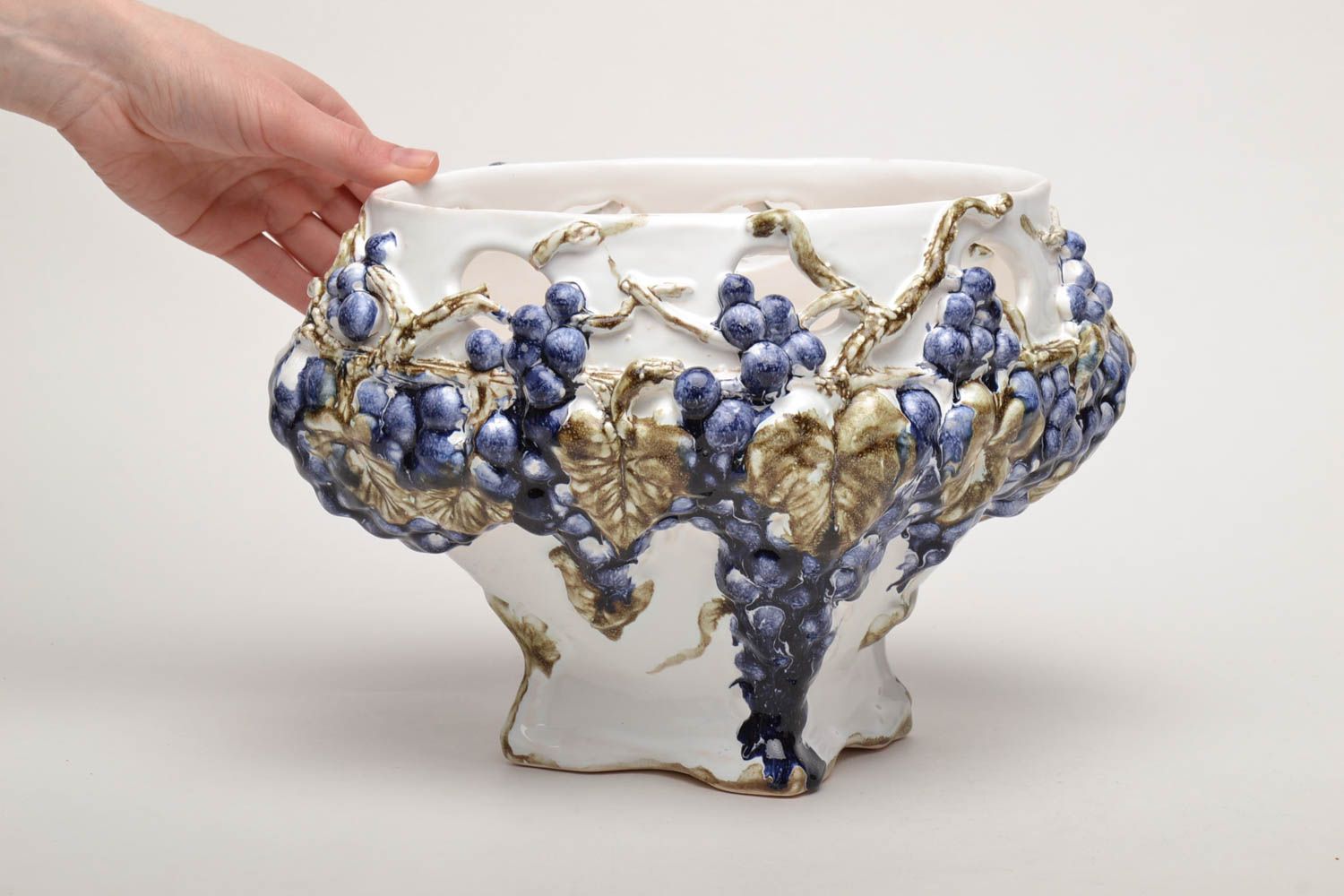 Deep ceramic bowl for fruit photo 2