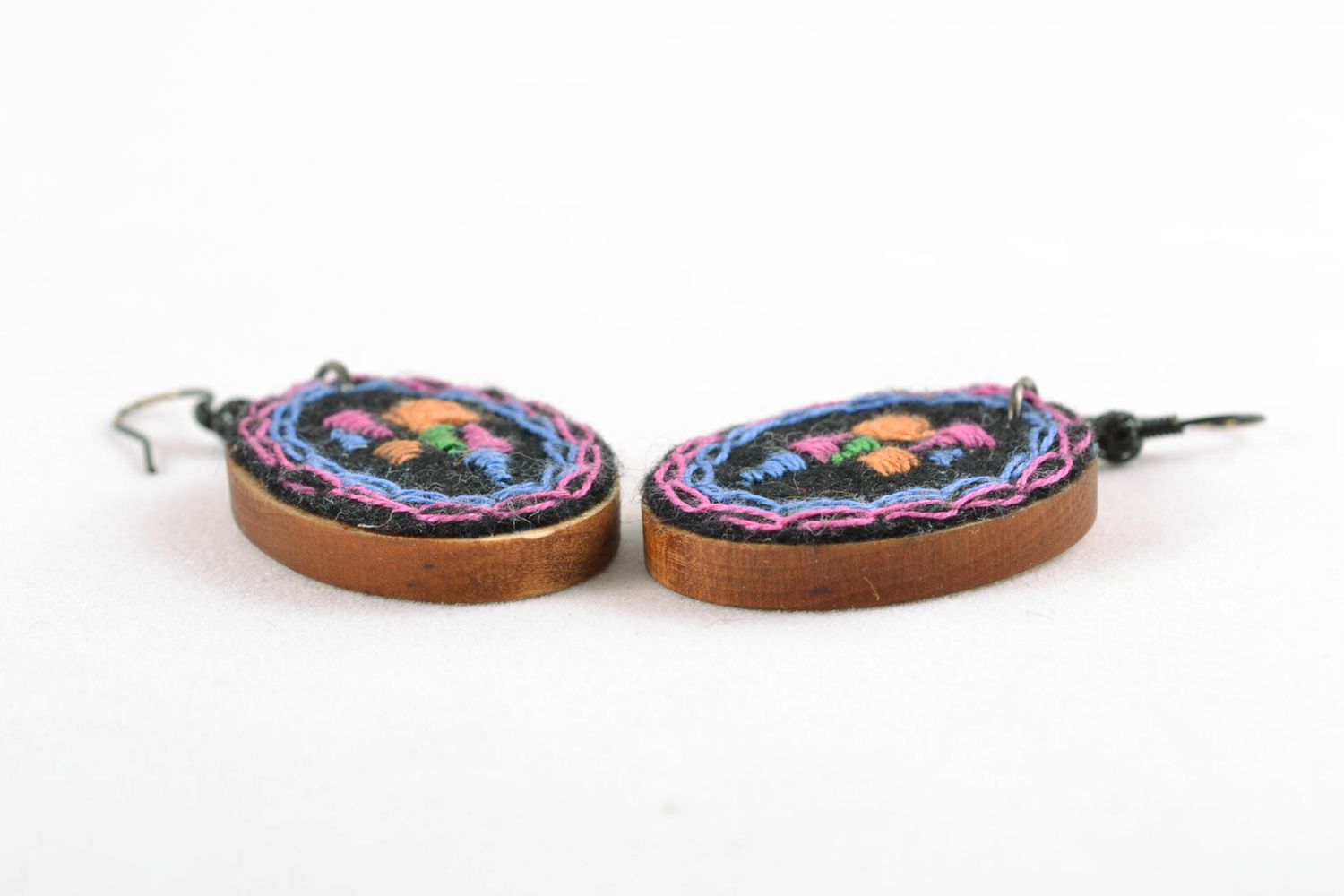 Designer fashionable embroidered earrings of oval shape photo 5