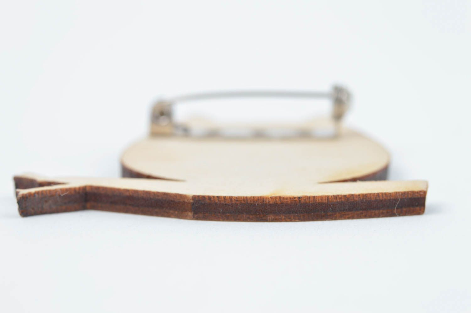 Broche de madera bisutería hecha a mano regalo original accesorio de moda foto 3