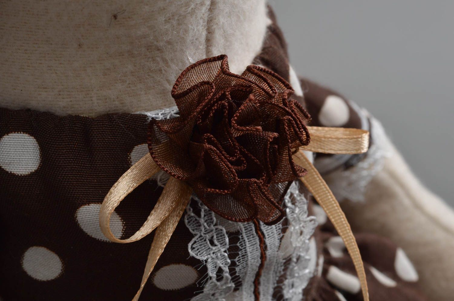 Peluche ours Jouet pour enfant fait main Cadeau original en matériaux naturels photo 4