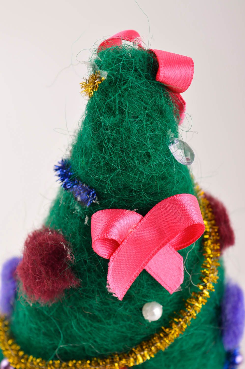 Handmade kleiner Deko Tannenbaum aus Wolle Deko für Weihnachten Wohn Accessoire  foto 4