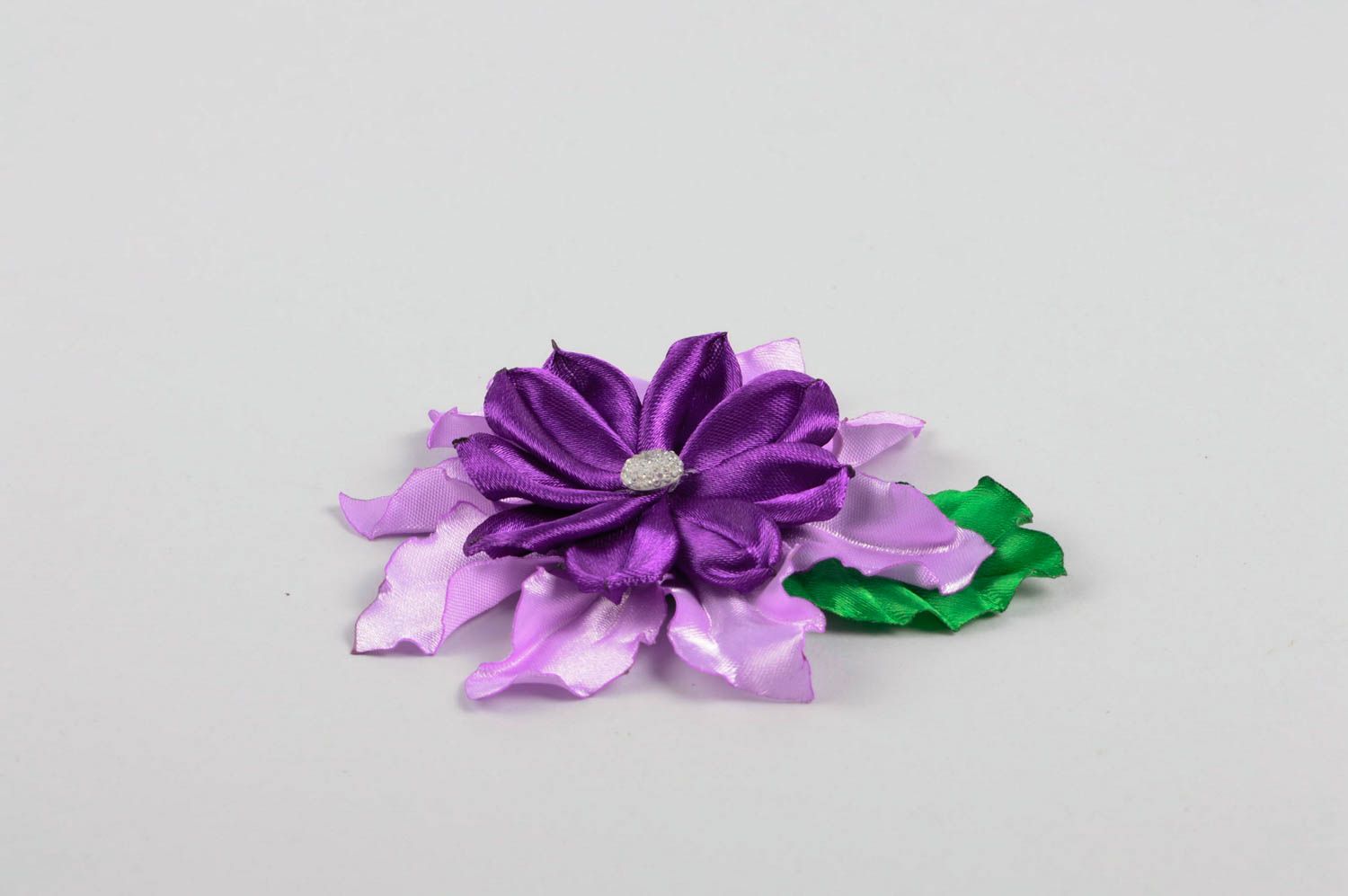 Handmade Haarspange Blume Mode Accessoire festlicher Haarschmuck Blüte fürs Haar foto 2