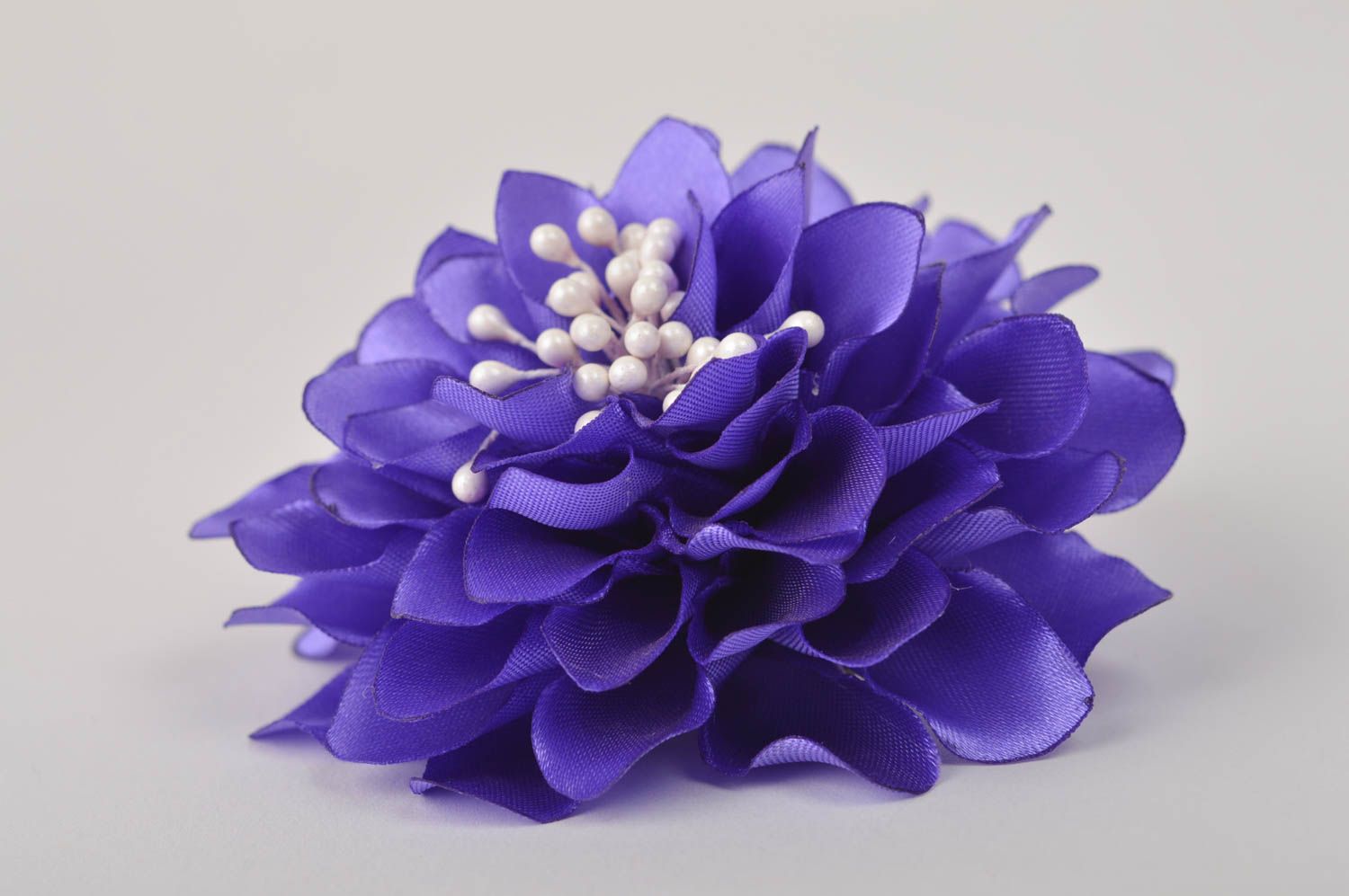 Broche Barrette fleur violette faite main grande en satin Cadeau pour femme photo 3