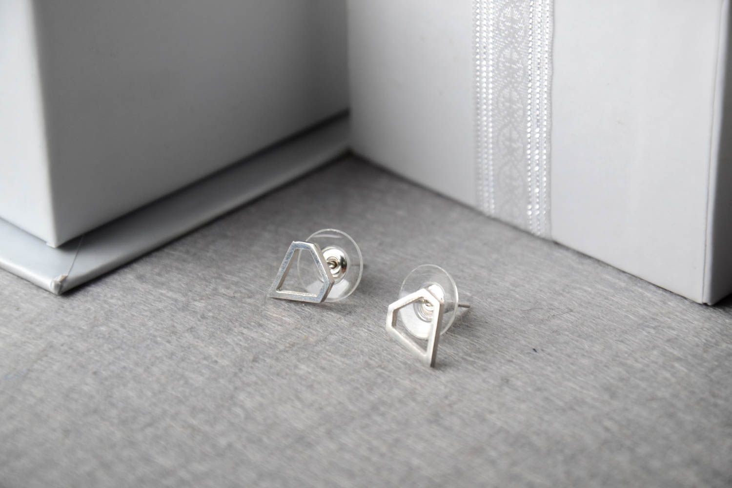 Handmade silver earrings designer earrings silver jewelry fashion accessories photo 1