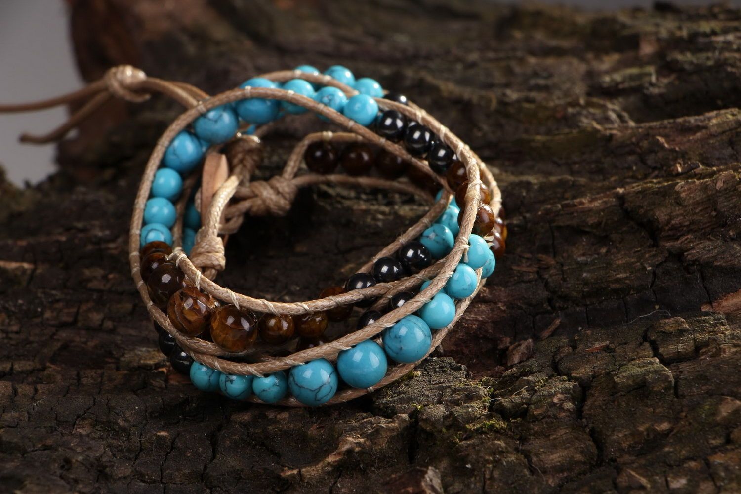 Bracelet made of tiger's eye stone, hematite and turquoise photo 1