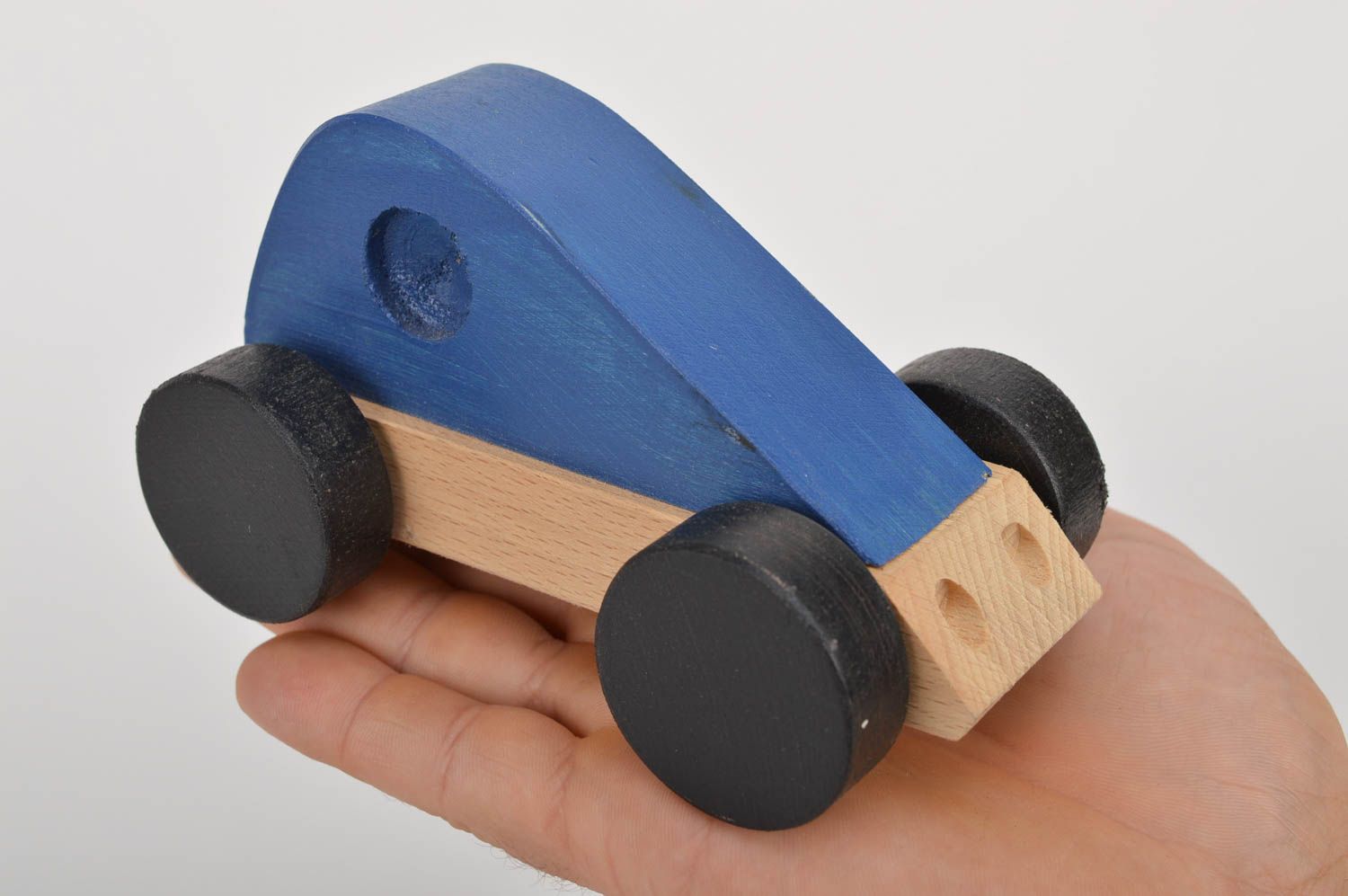 Игрушка ручной работы деревянная машинка игрушка из дерева синяя от 3 лет фото 5