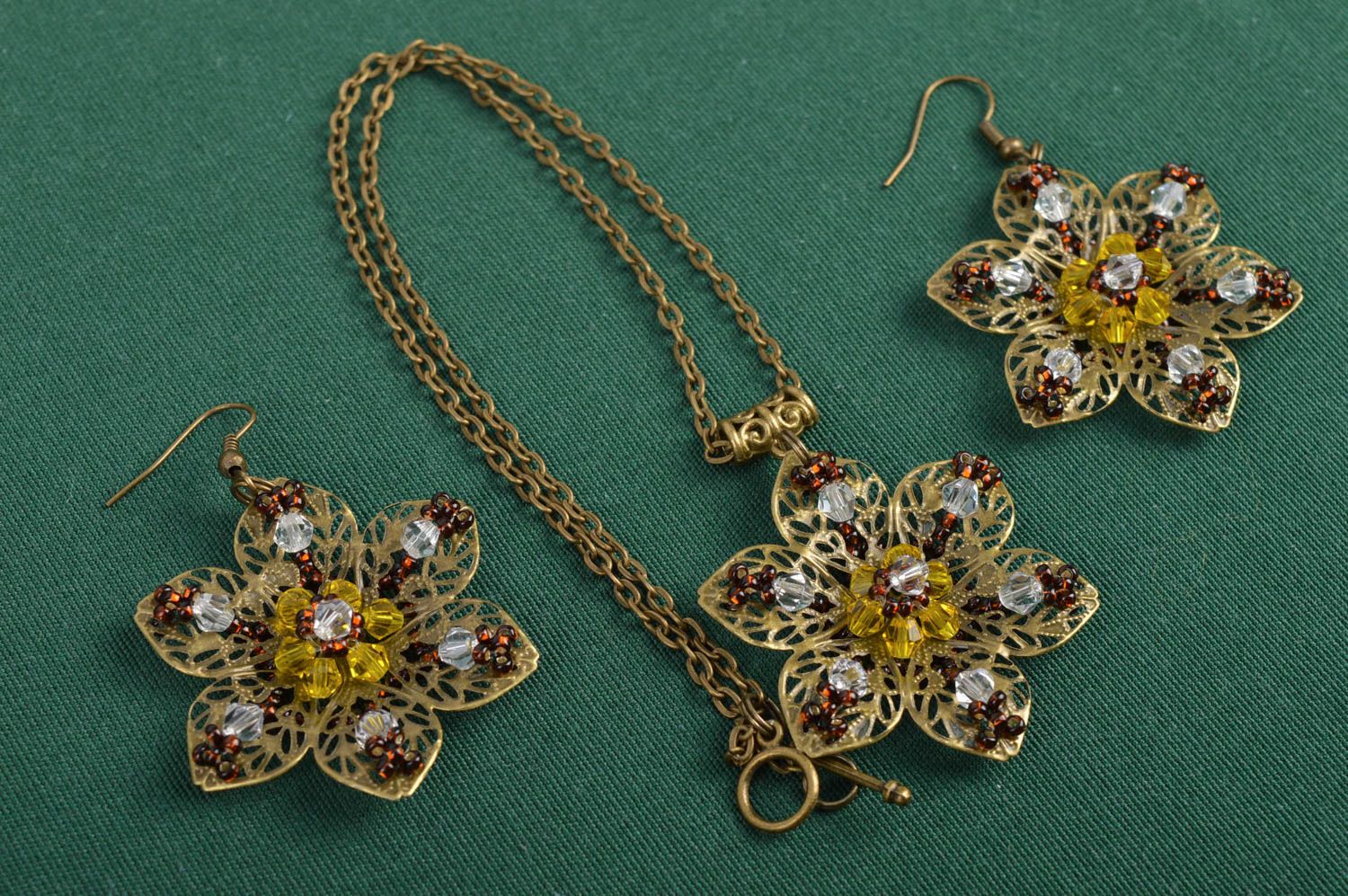 Handmade designer bijouterie set of necklace and earrings present for woman photo 1