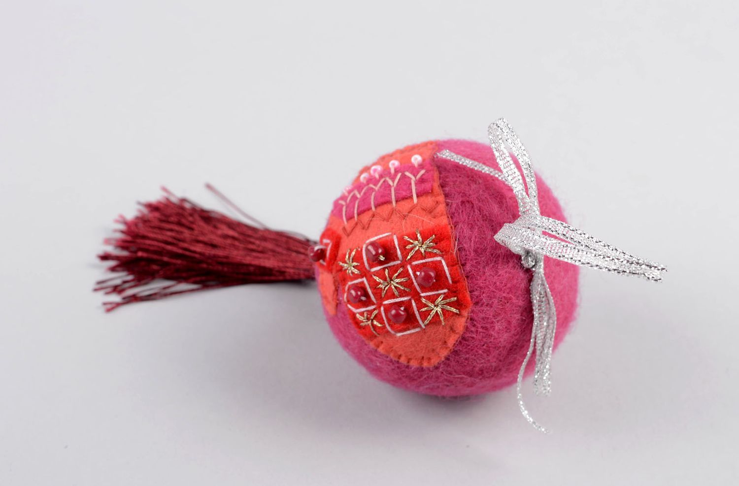 Décoration sapin Boule à suspendre fait main rose foncé laine Accessoire Noël photo 2