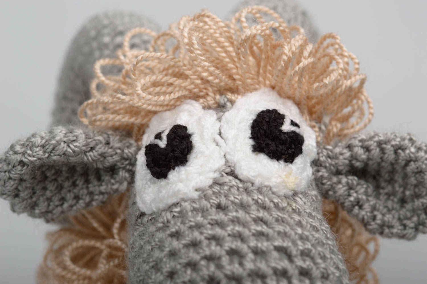 Jouet mouton Peluche faite main au crochet Cadeau enfant et décoration photo 4