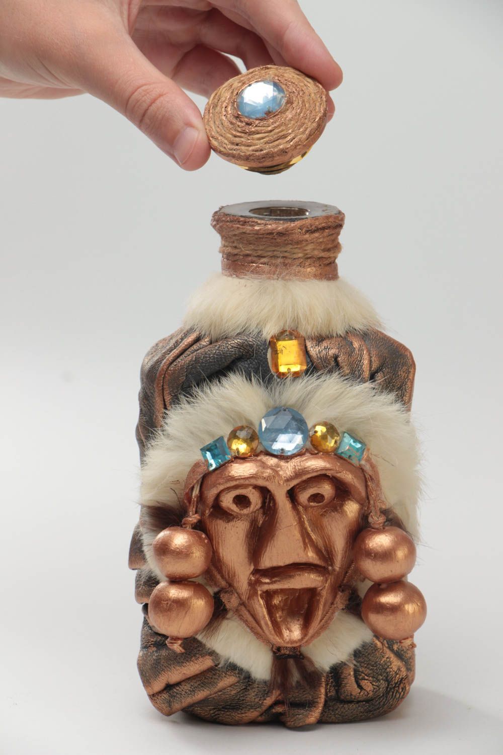 Botella decorativa artesanal con cuero y piel hecha a mano original indio  foto 5