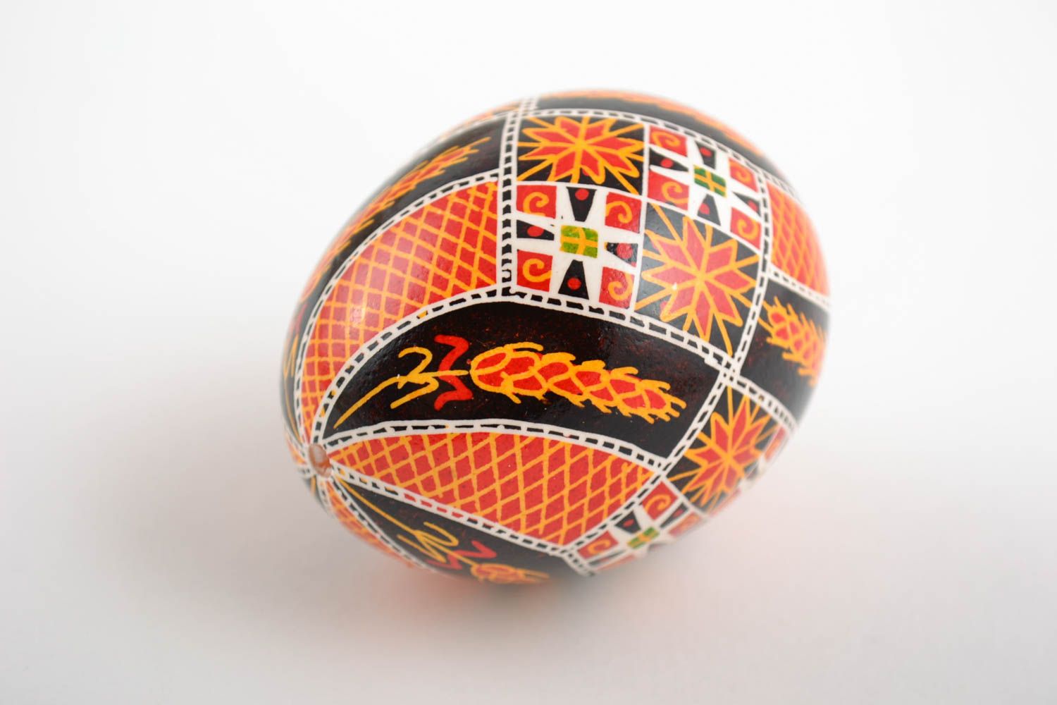 Dekoratives handmade Osterei mit Bemalung in Orange und Schwarz schön Geschenk  foto 4