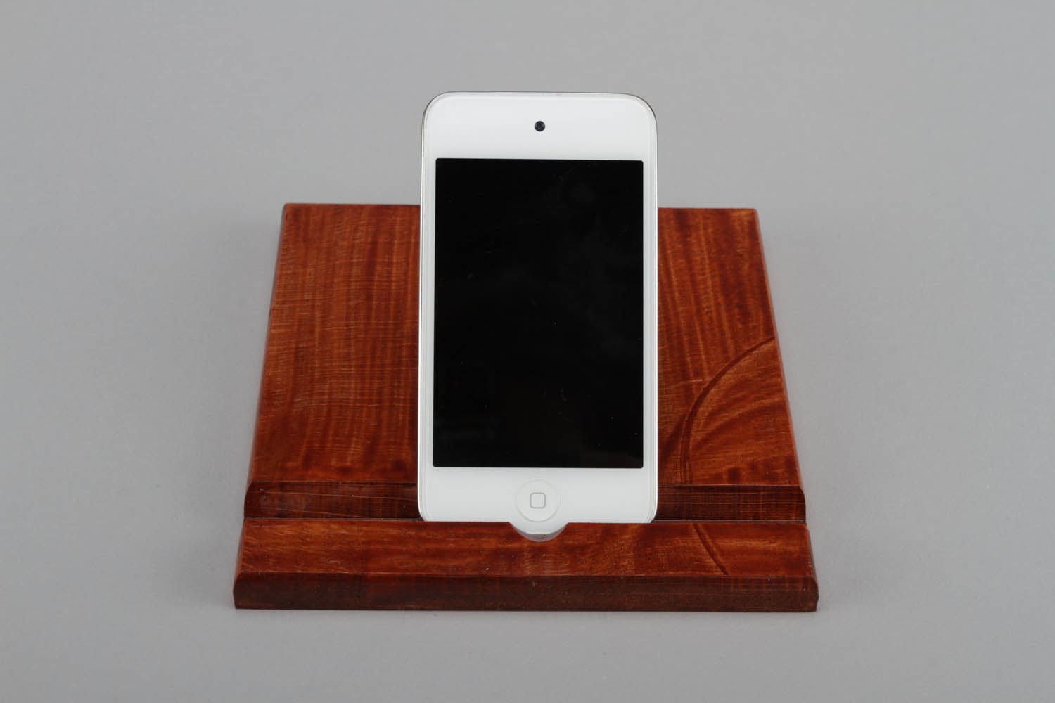 Wooden stand for gadget photo 1