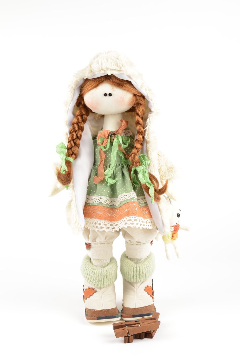 Кукла ручной работы девочка в шляпке кукла из ткани оригинальная мягкая кукла фото 1