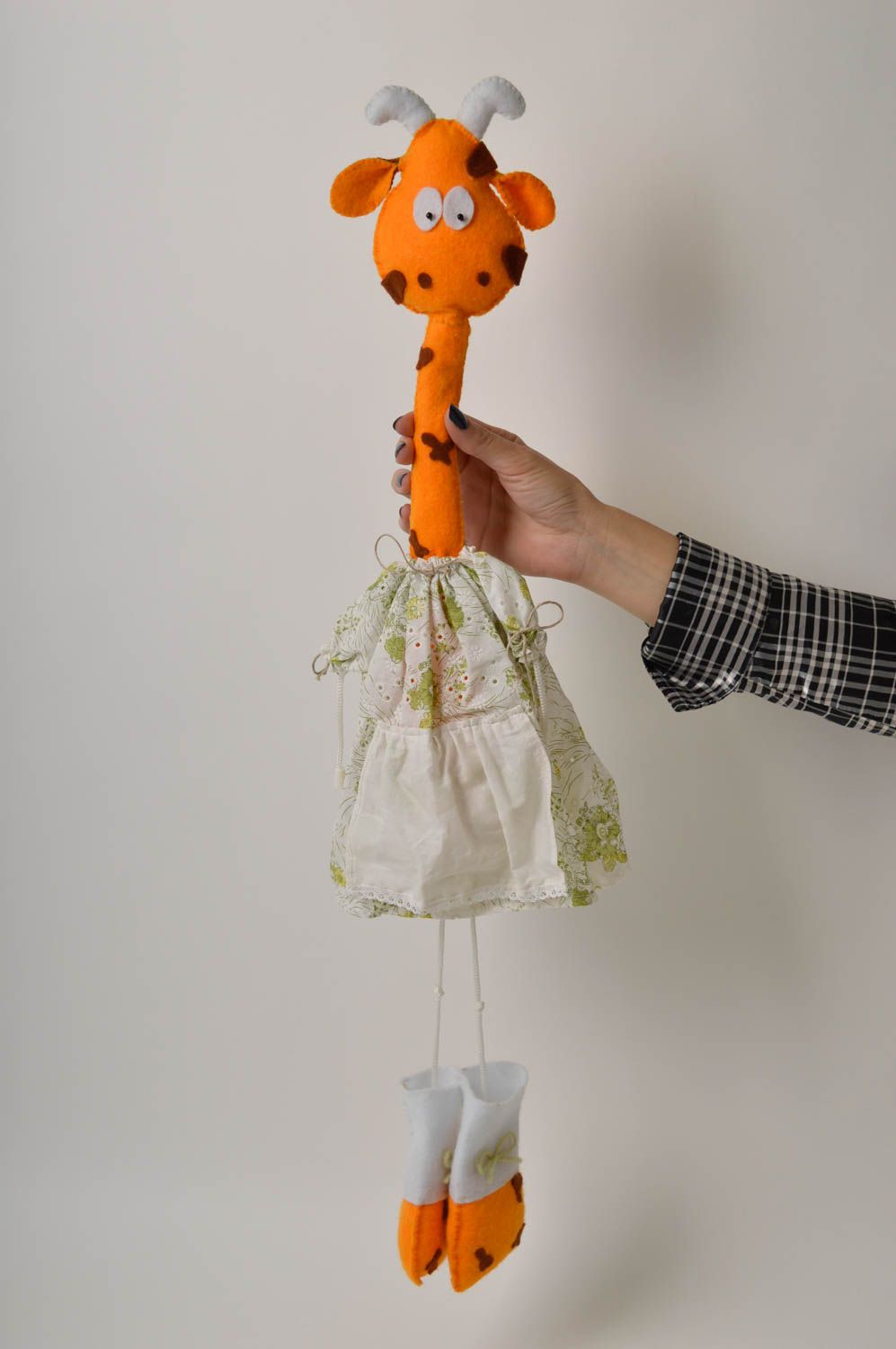 Stoff Kuscheltier handgefertigt Spielzeug Giraffe Wohnzimmer Deko ausgefallen foto 2