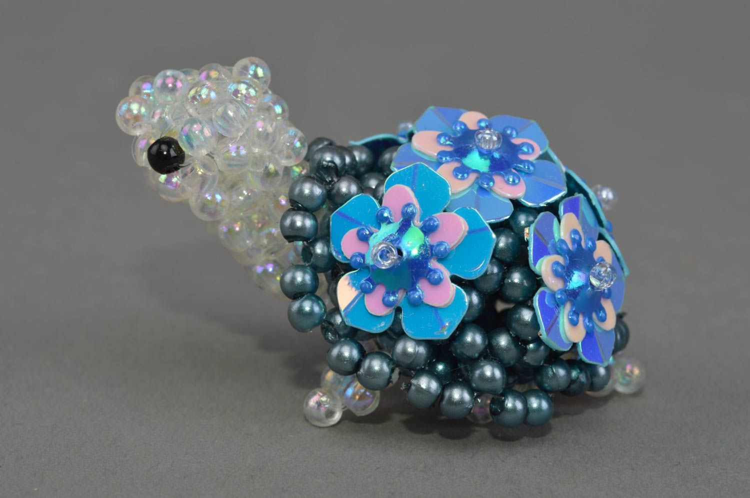 Handmade tiny miniature collectible animal figurine woven of beads Turtle photo 1