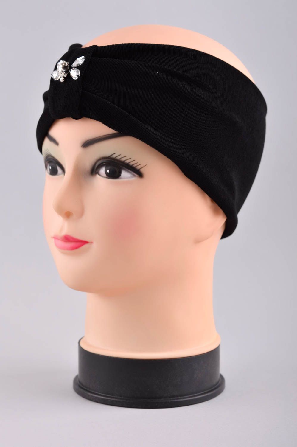 Bandeau Cache-oreilles Turban pour femme fait main noir strass Vêtement femme photo 2
