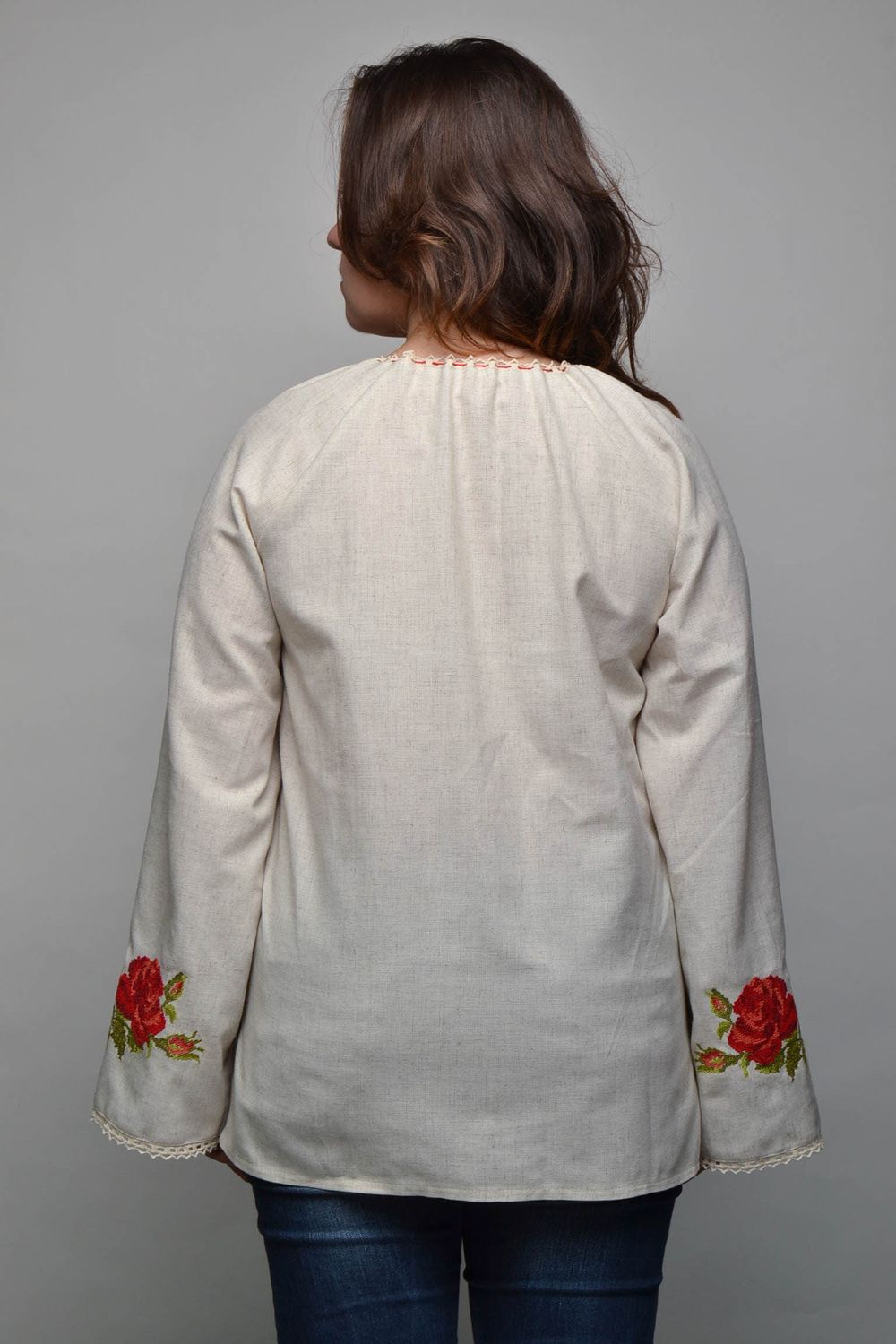 Camisa bordada en punto de cruz hecha de lino étnica  foto 4
