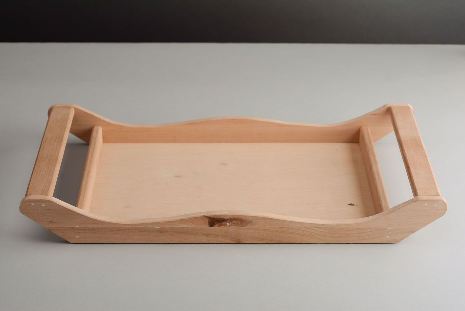 Vassoio fatto a mano portapane in legno da decorare utensili da cucina
 foto 4