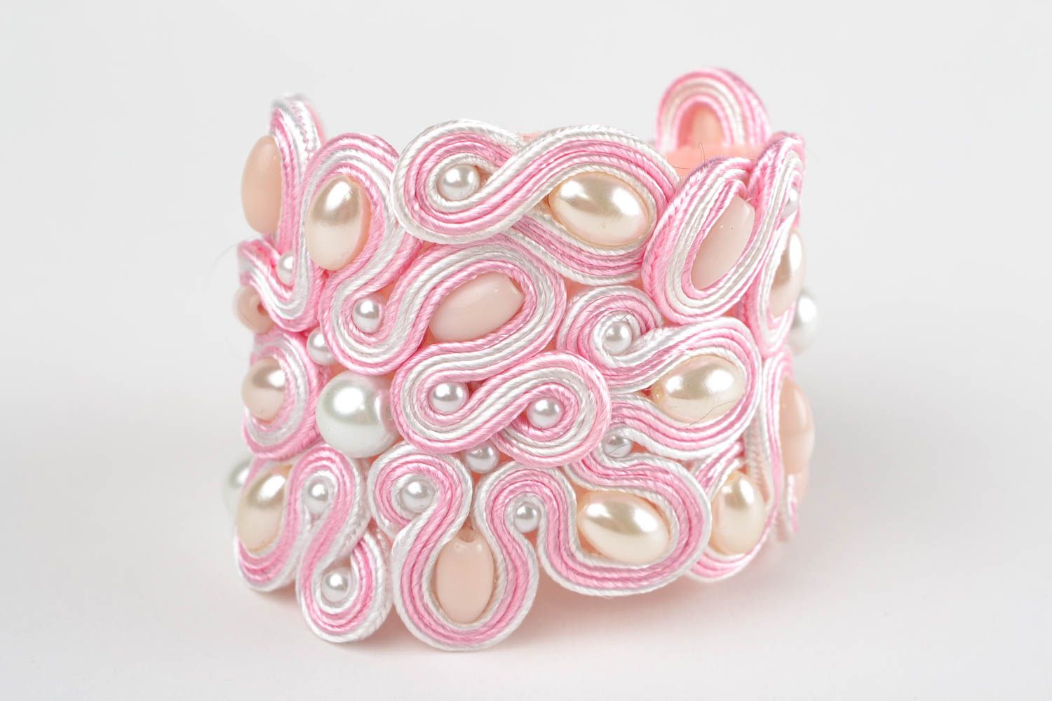 Pink handmade wide soutache wrist bracelet with cat's eye stone and beads photo 3