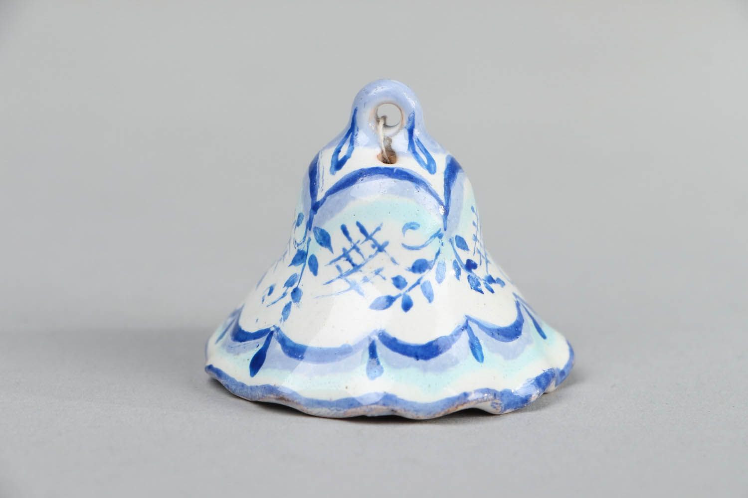 Small ceramic bell photo 1