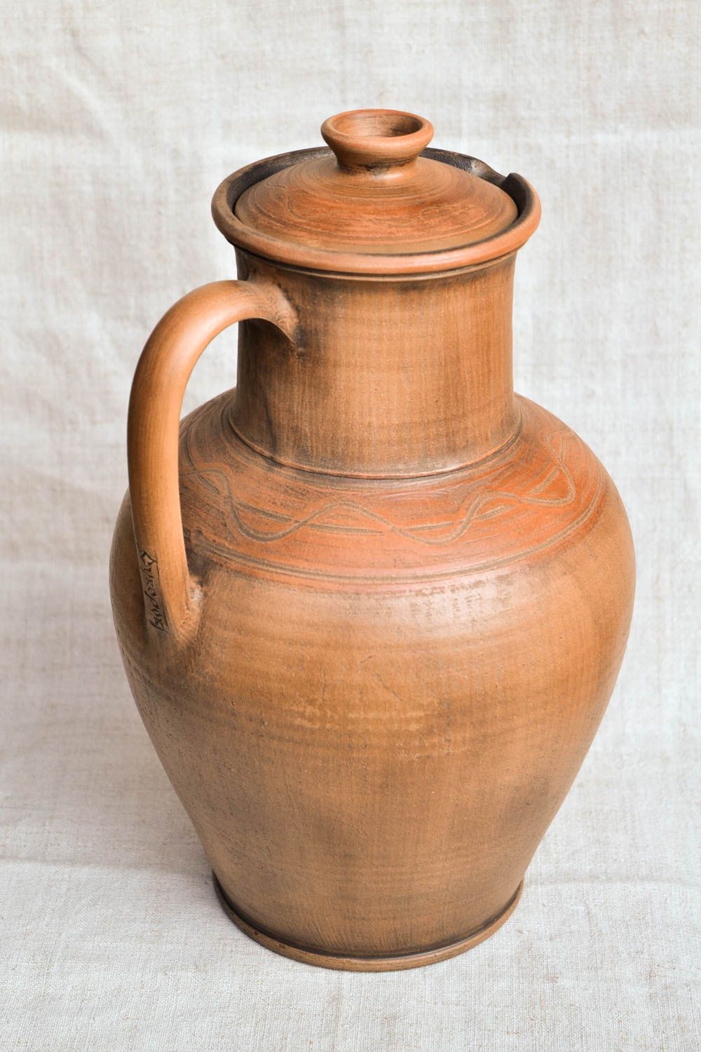 Large 130 oz ceramic pitcher in Greek style with handle and lid in terracotta style 3,6 lb photo 5