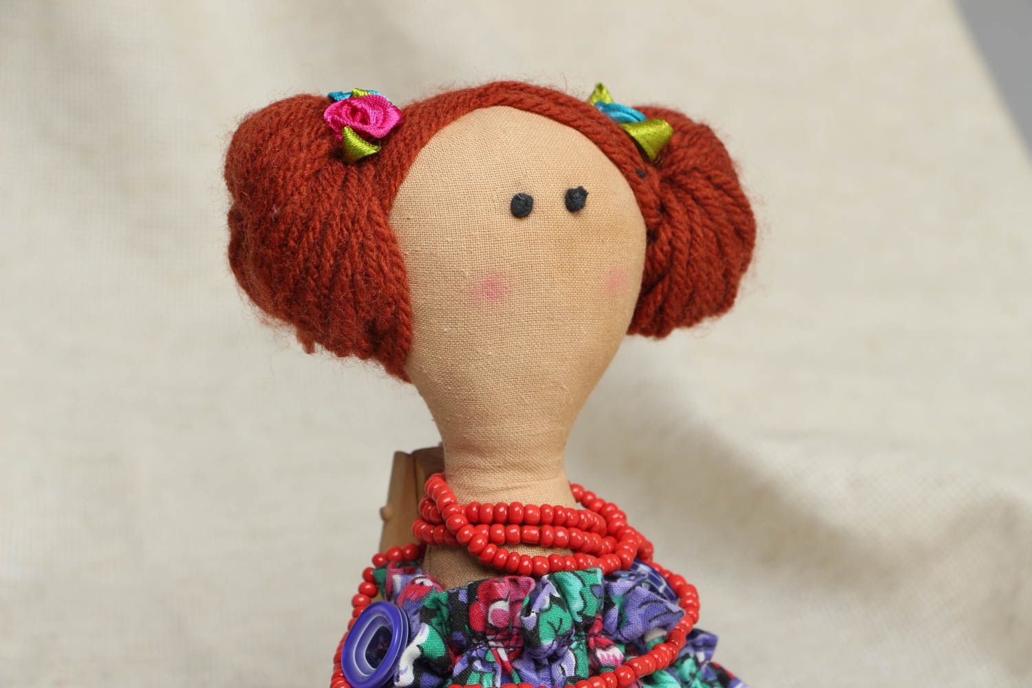 Авторская кукла из хлопковой ткани в сарафане фото 2