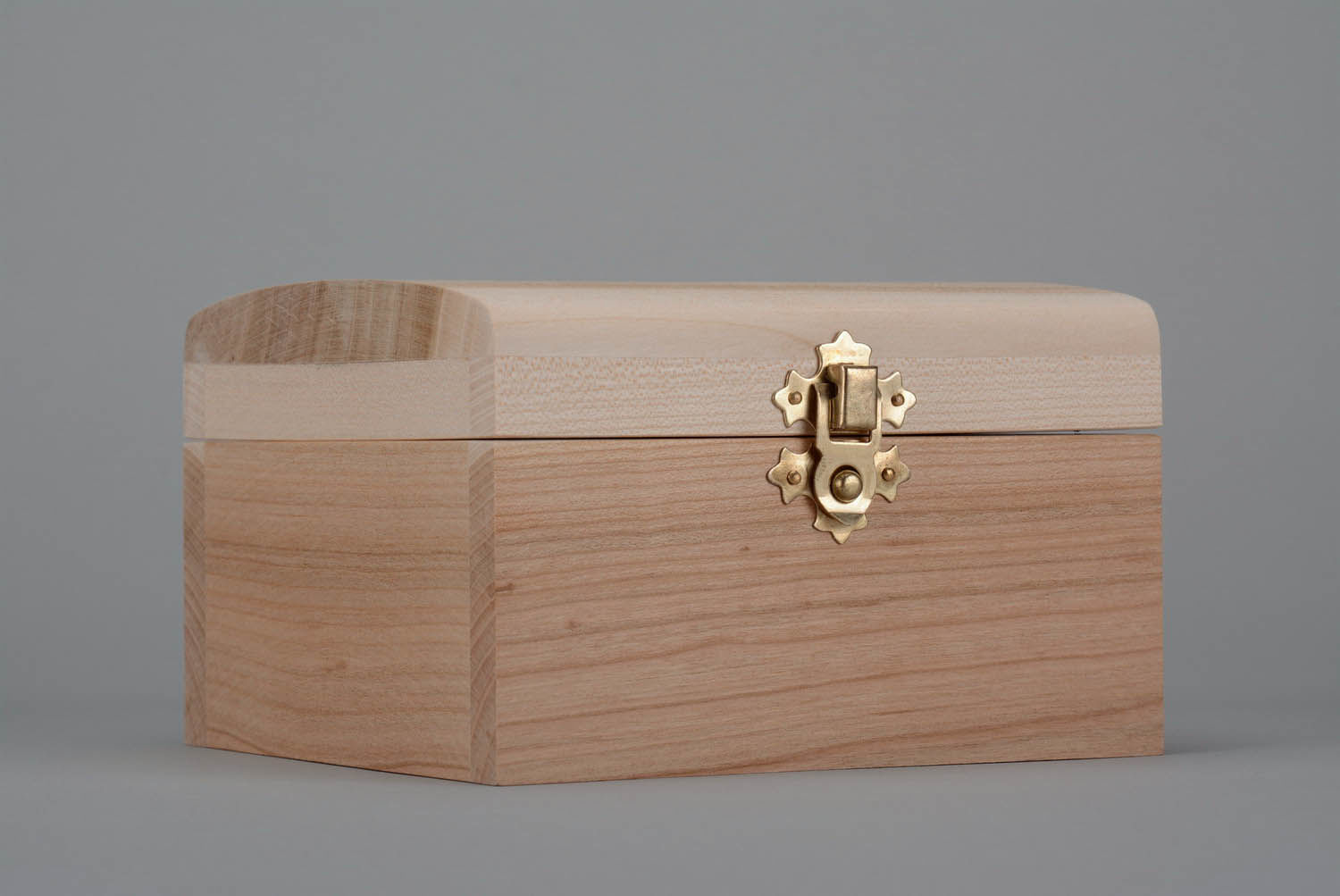 Boîte en bois brut à bijoux faite main photo 4