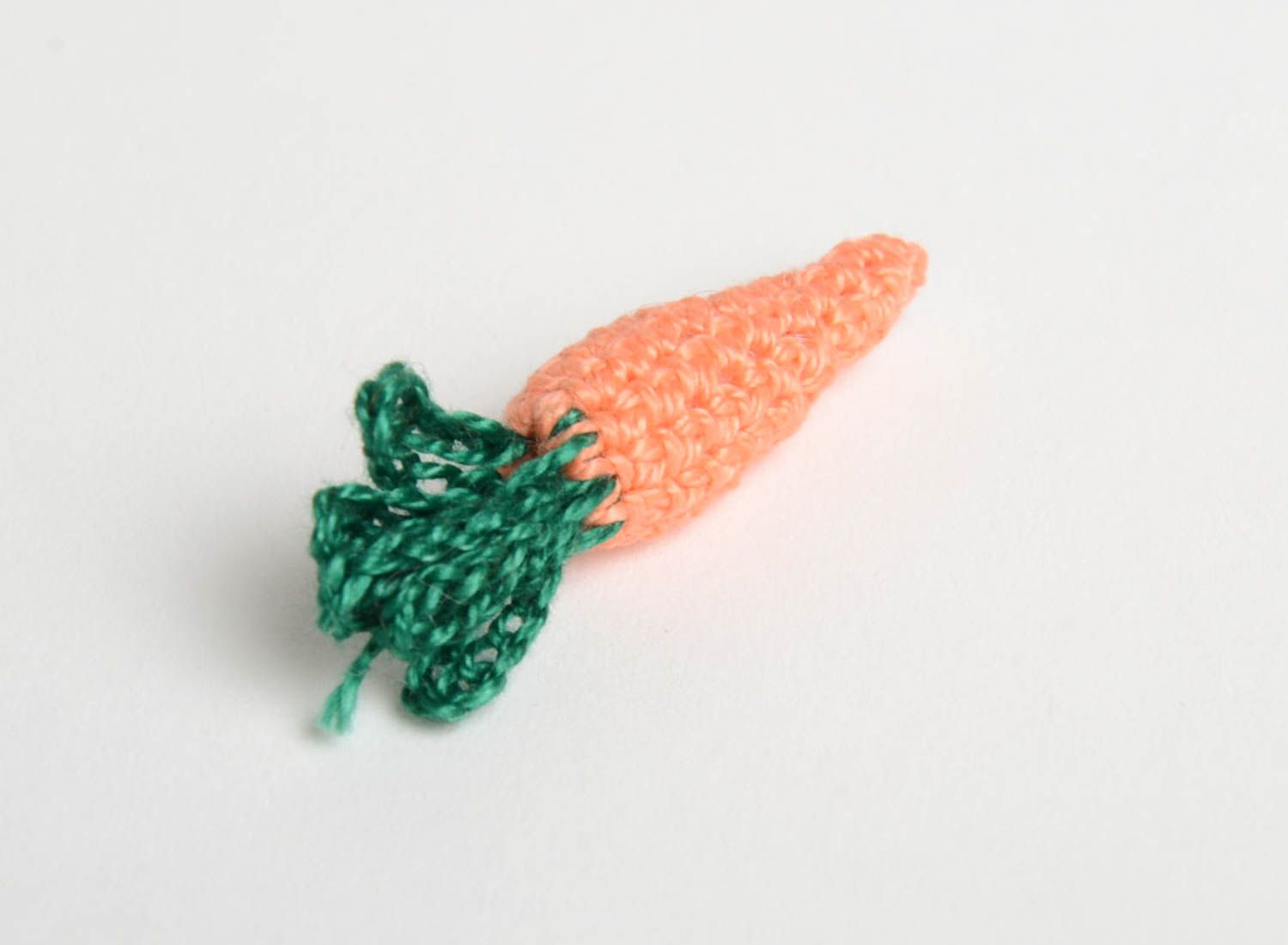 Игрушка ручной работы декор для дома интерьерная игрушка в виде морковки фото 3