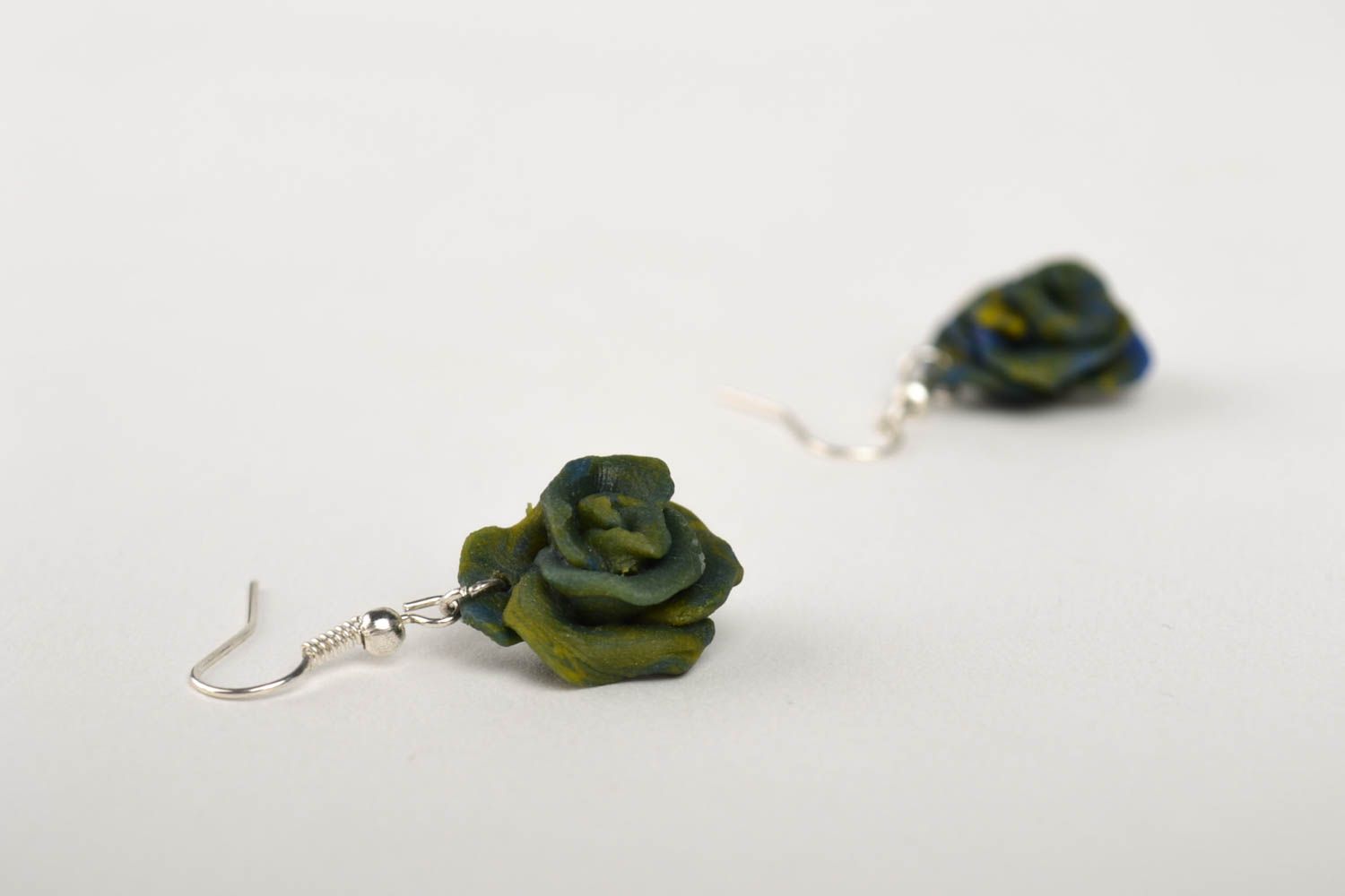 Handmade designer flower earrings stylish elegant earrings polymer clay earrings photo 3