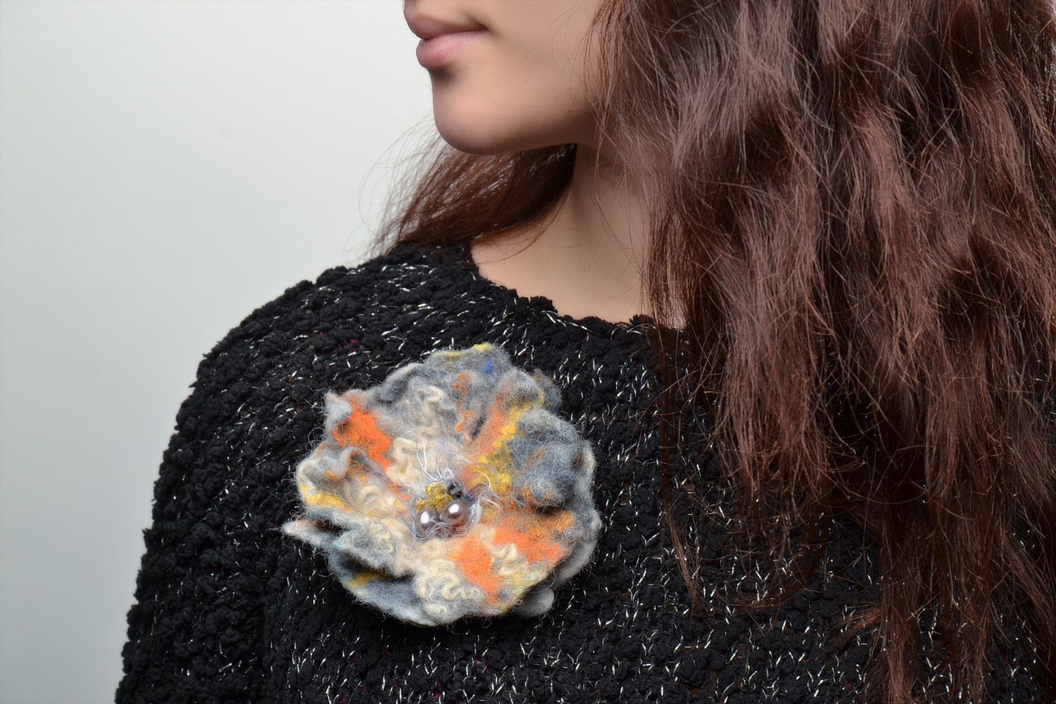 Felted wool floral brooch photo 2