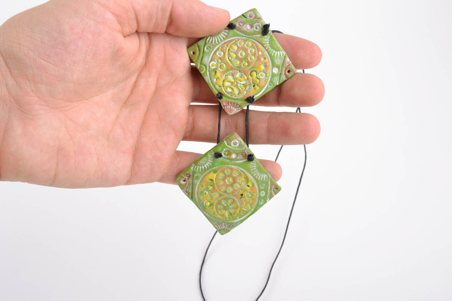 Handmade ceramic pendant necklace with square elements ornamented with acrylics photo 2