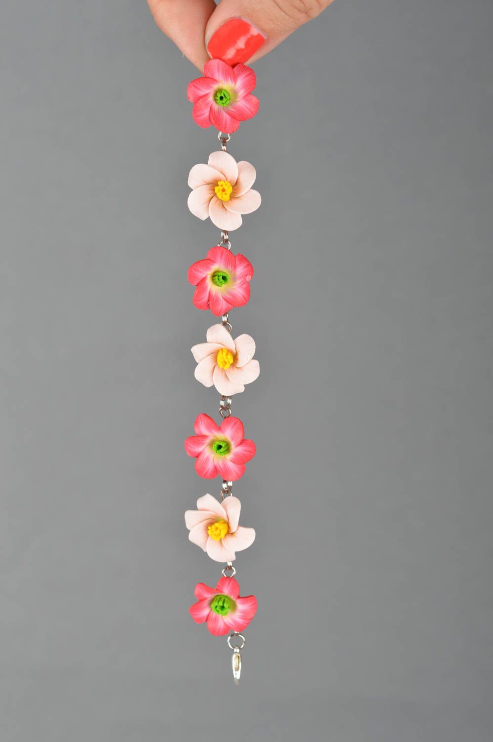 Set of 2 handmade designer wrist bracelets with polymer clay flowers Pink photo 3